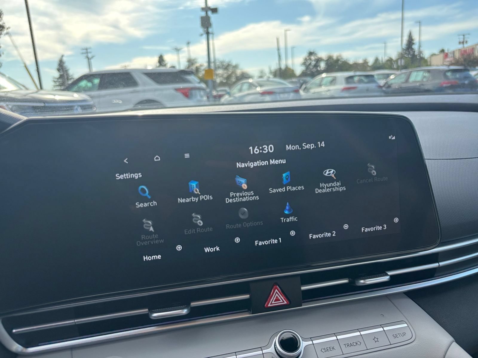 Thumbnail: 2025 Hyundai Elantra - 19
