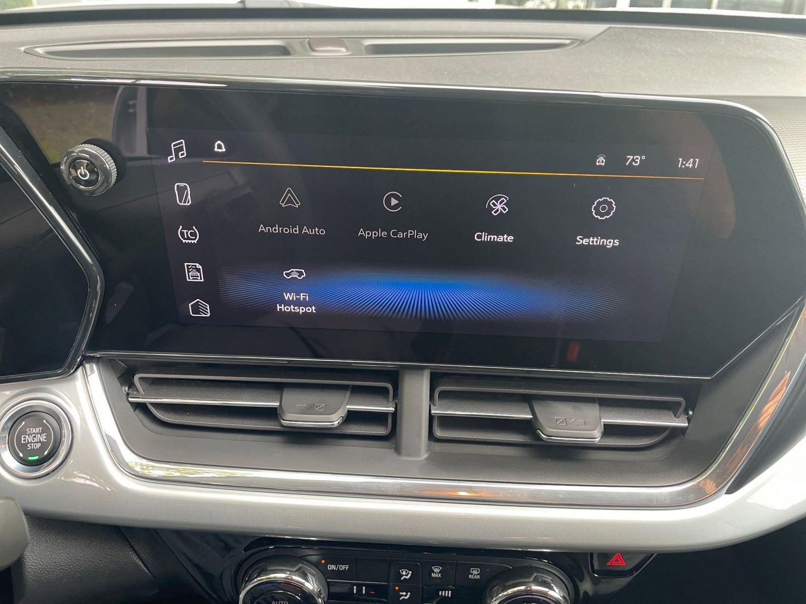 Thumbnail: 2025 Chevrolet Trax - 21