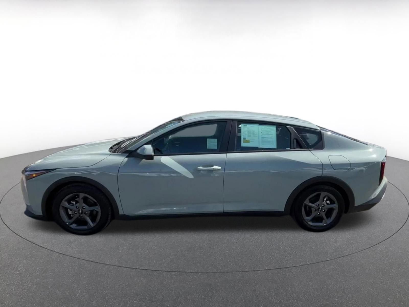 Thumbnail: 2025 Kia K4 - 9