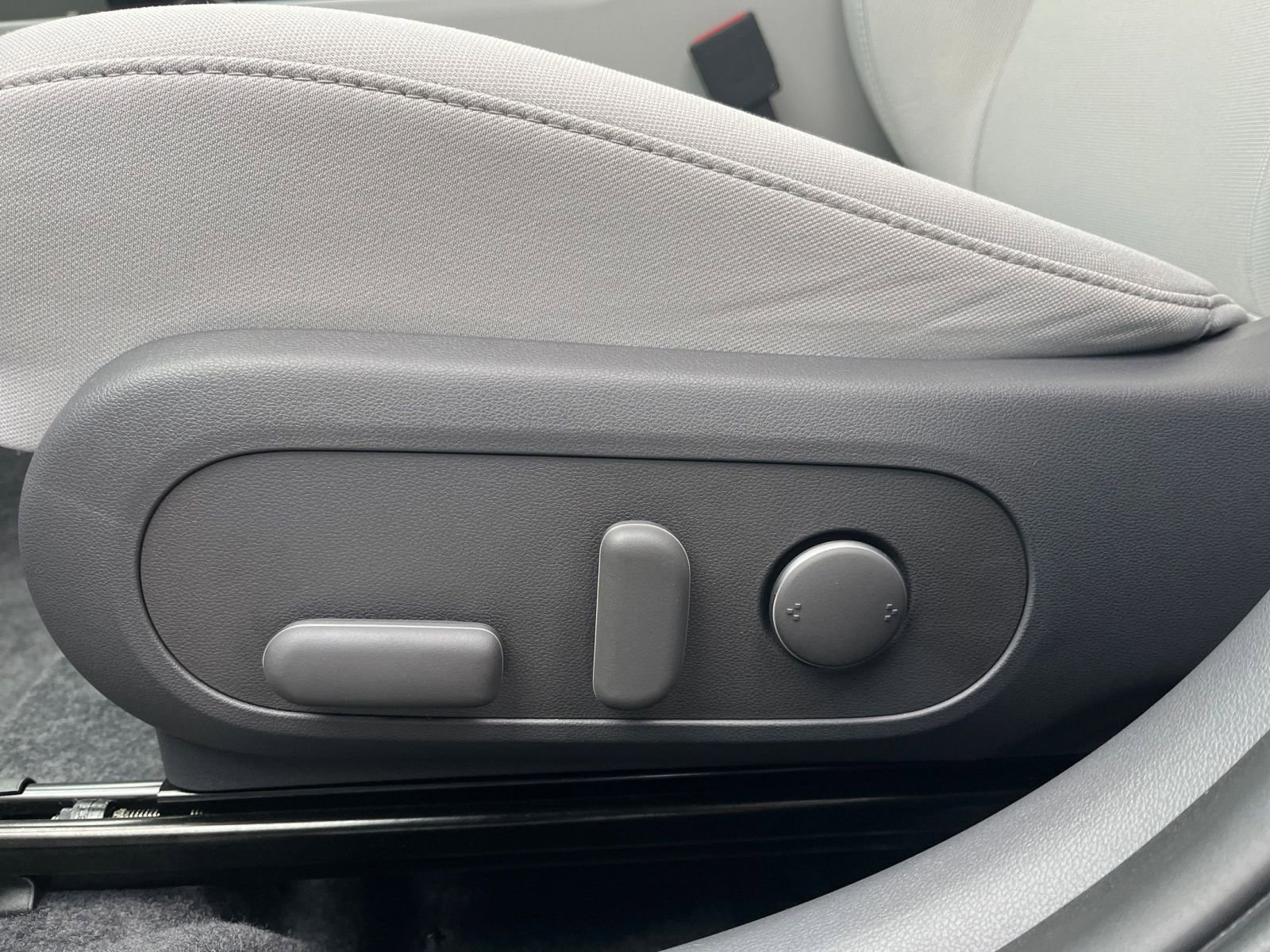 Thumbnail: 2025 Hyundai Kona - 23