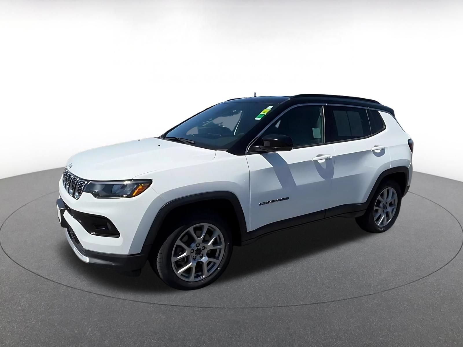 Thumbnail: 2025 Jeep Compass - 8