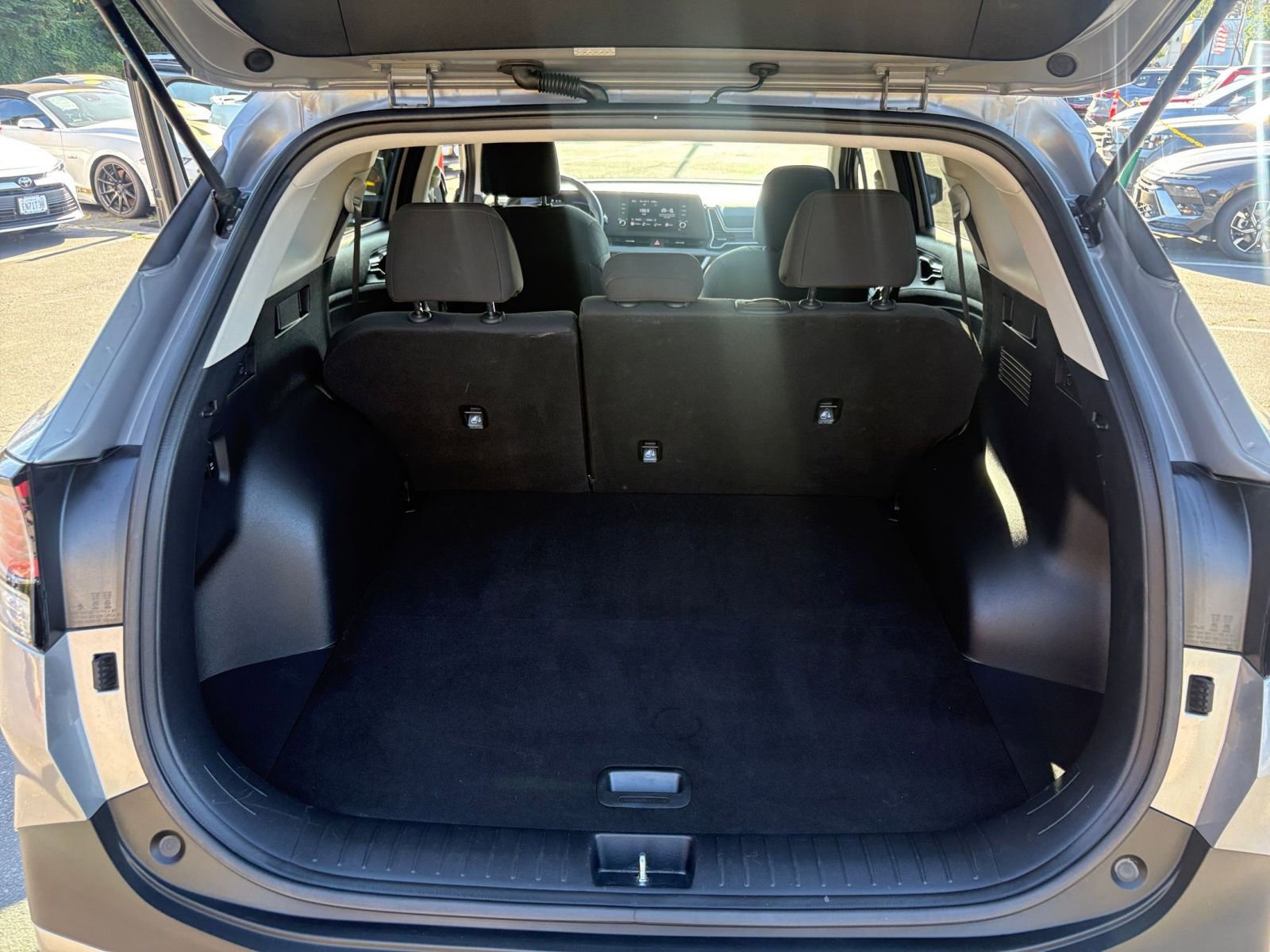 Thumbnail: 2025 Kia Sportage - 30