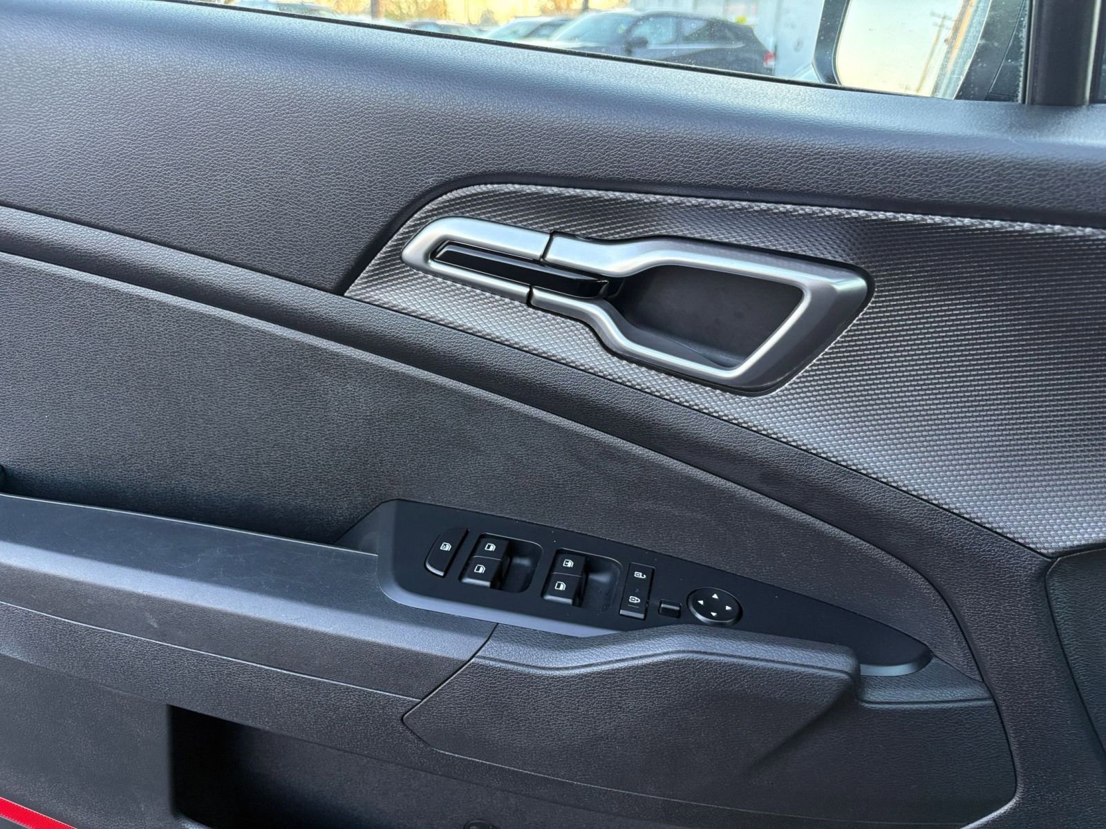 Thumbnail: 2025 Kia Sportage - 18