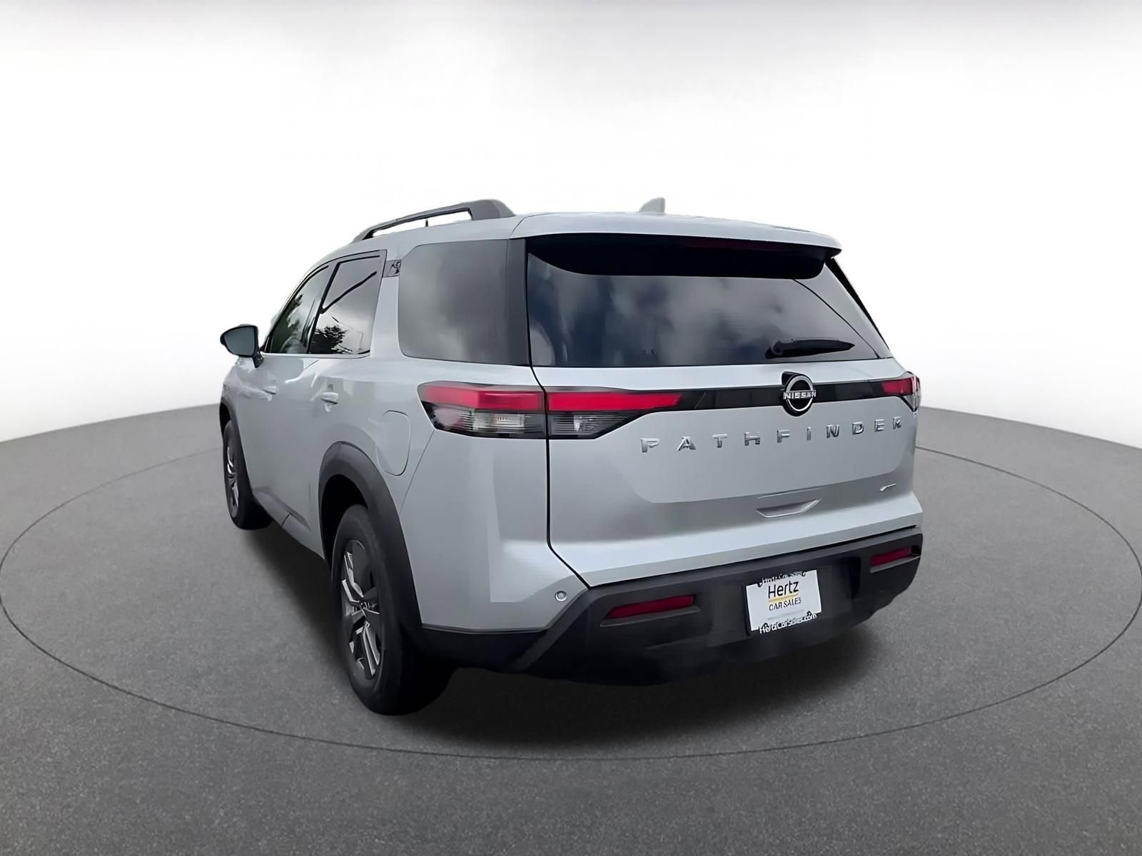 Thumbnail: 2025 Nissan Pathfinder - 11