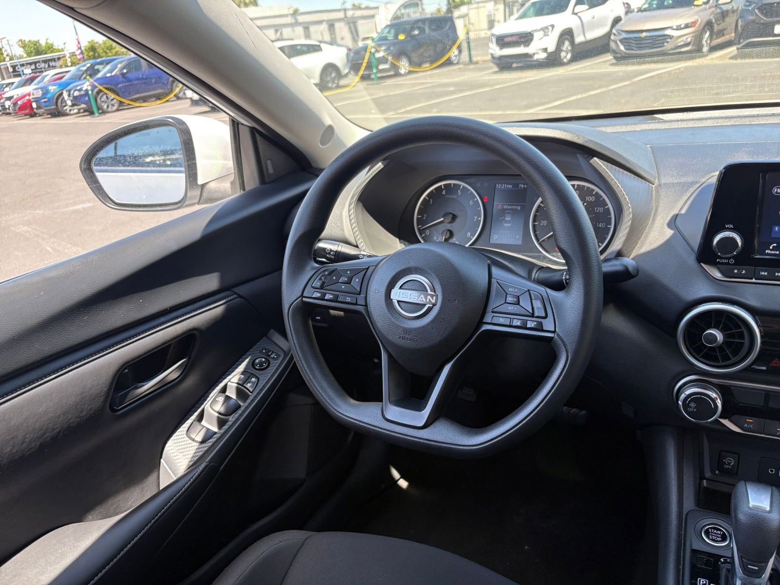 Thumbnail: 2025 Nissan Sentra - 32