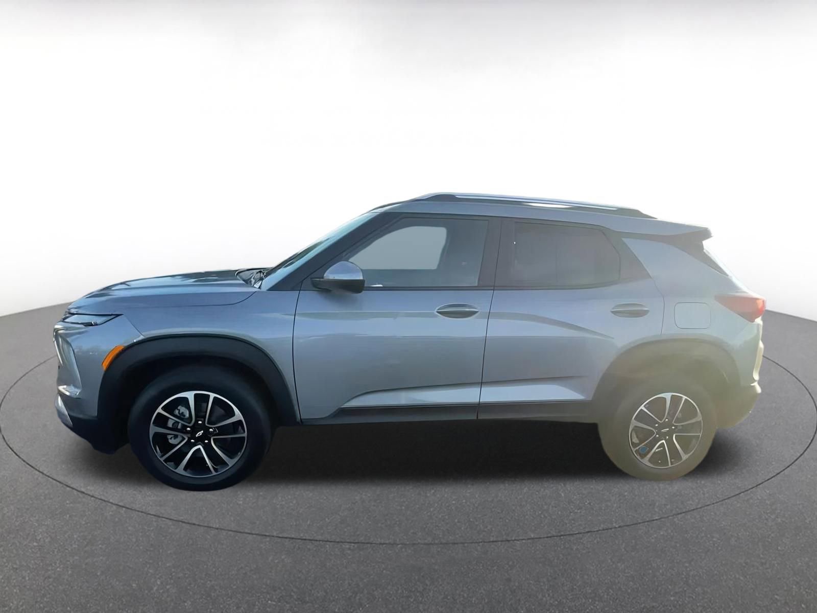 Thumbnail: 2025 Chevrolet TrailBlazer - 9