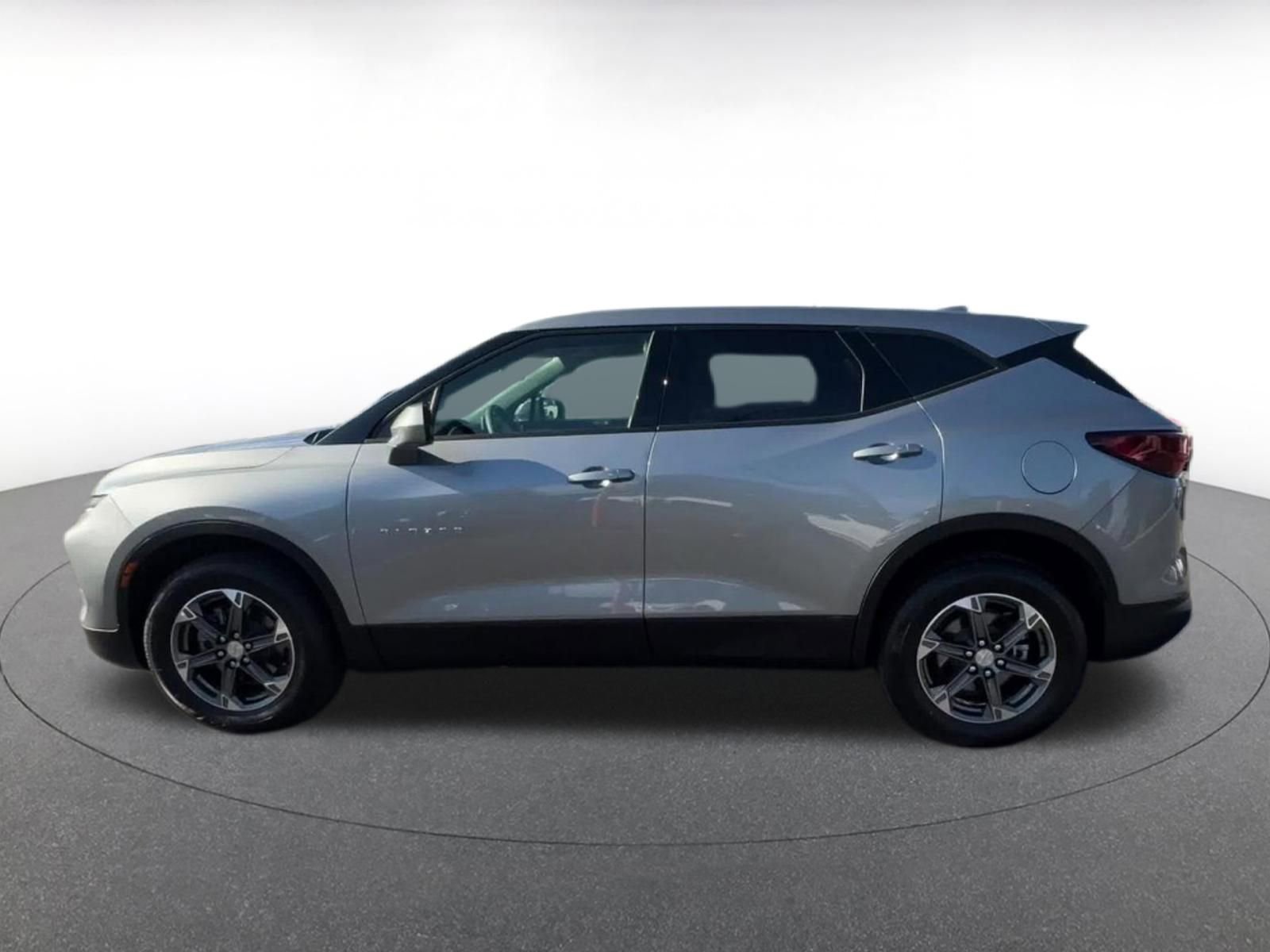 Thumbnail: 2025 Chevrolet Blazer - 9