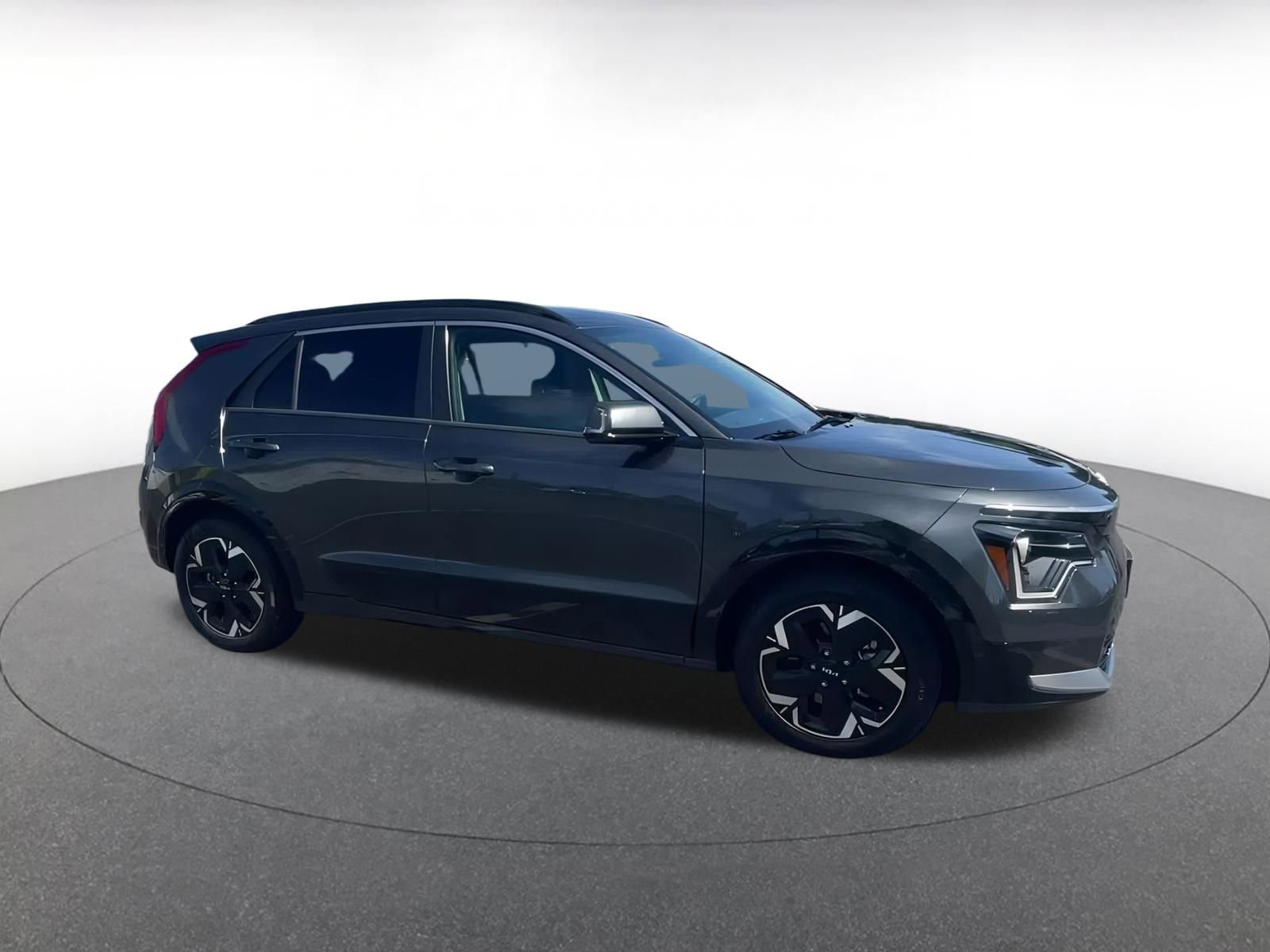 Thumbnail: 2023 Kia Niro - 2