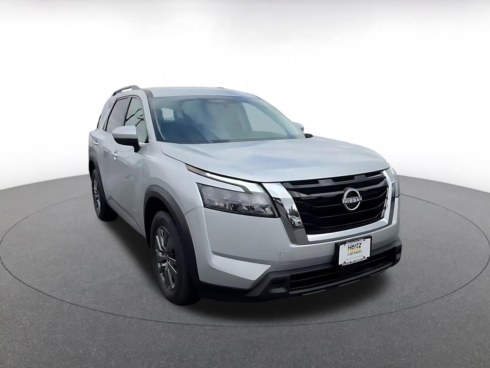 Thumbnail: 2025 Nissan Pathfinder - 3