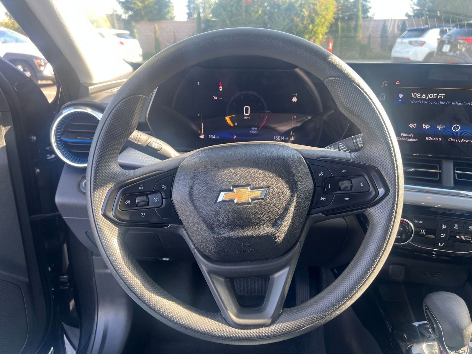 Thumbnail: 2025 Chevrolet Trax - 34