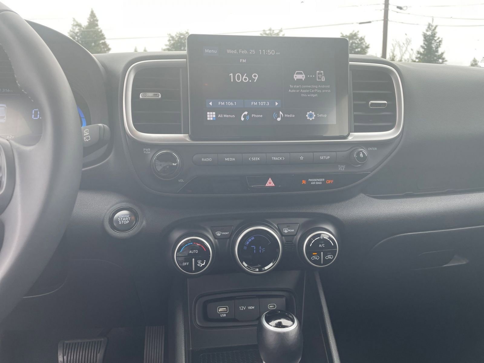 Thumbnail: 2025 Hyundai Venue - 17