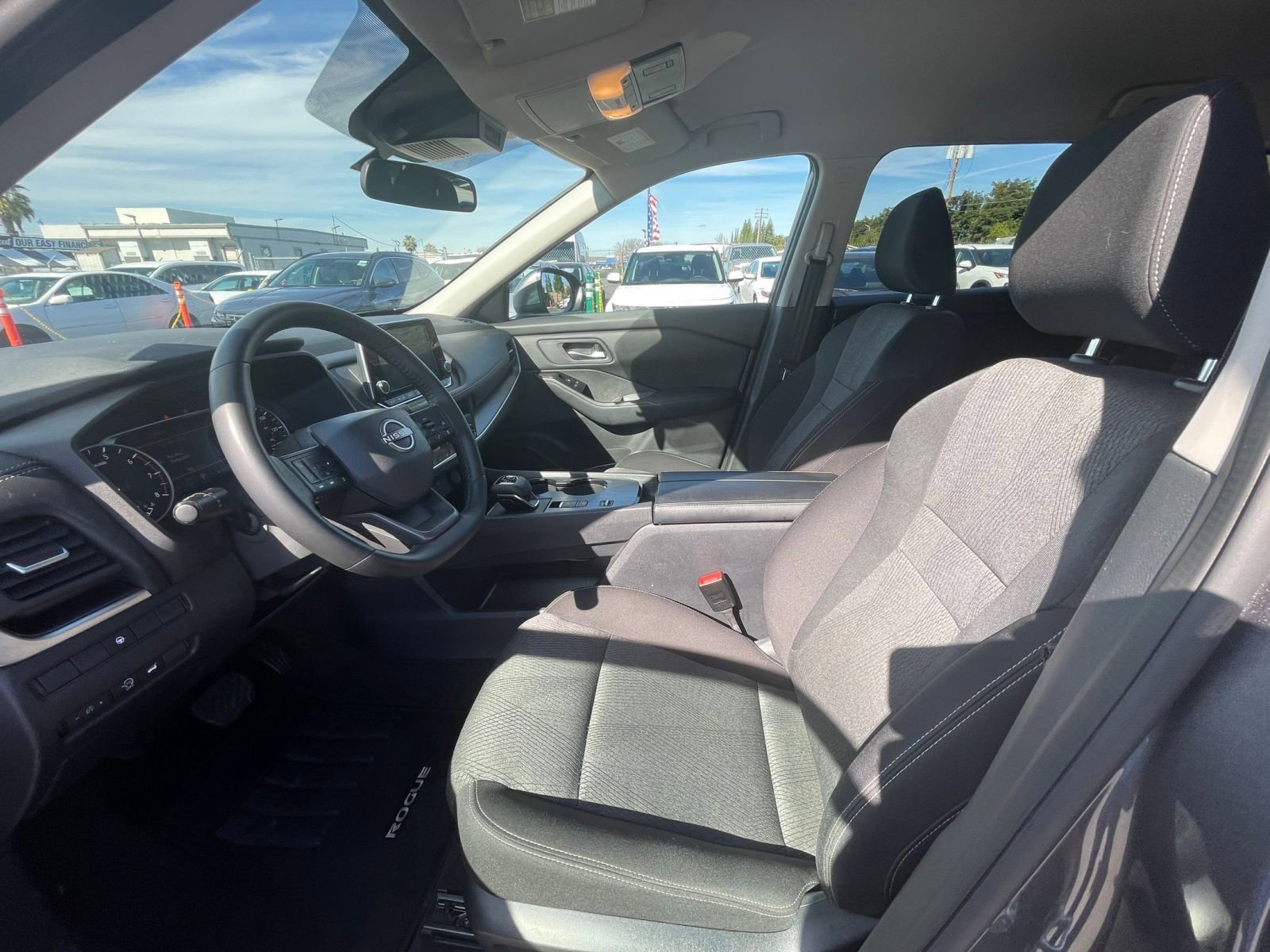 Thumbnail: 2025 Nissan Rogue - 23