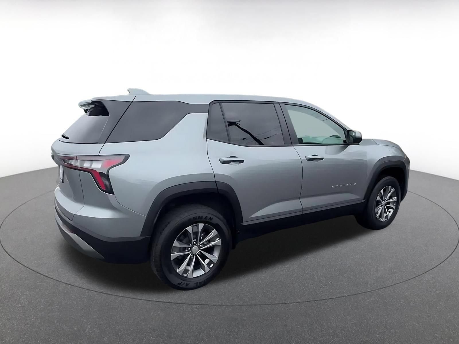 Thumbnail: 2025 Chevrolet Equinox - 14