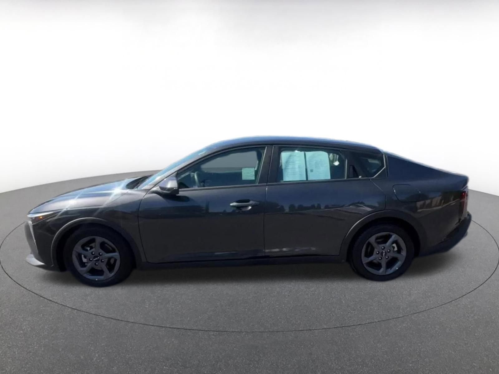 Thumbnail: 2025 Kia K4 - 9