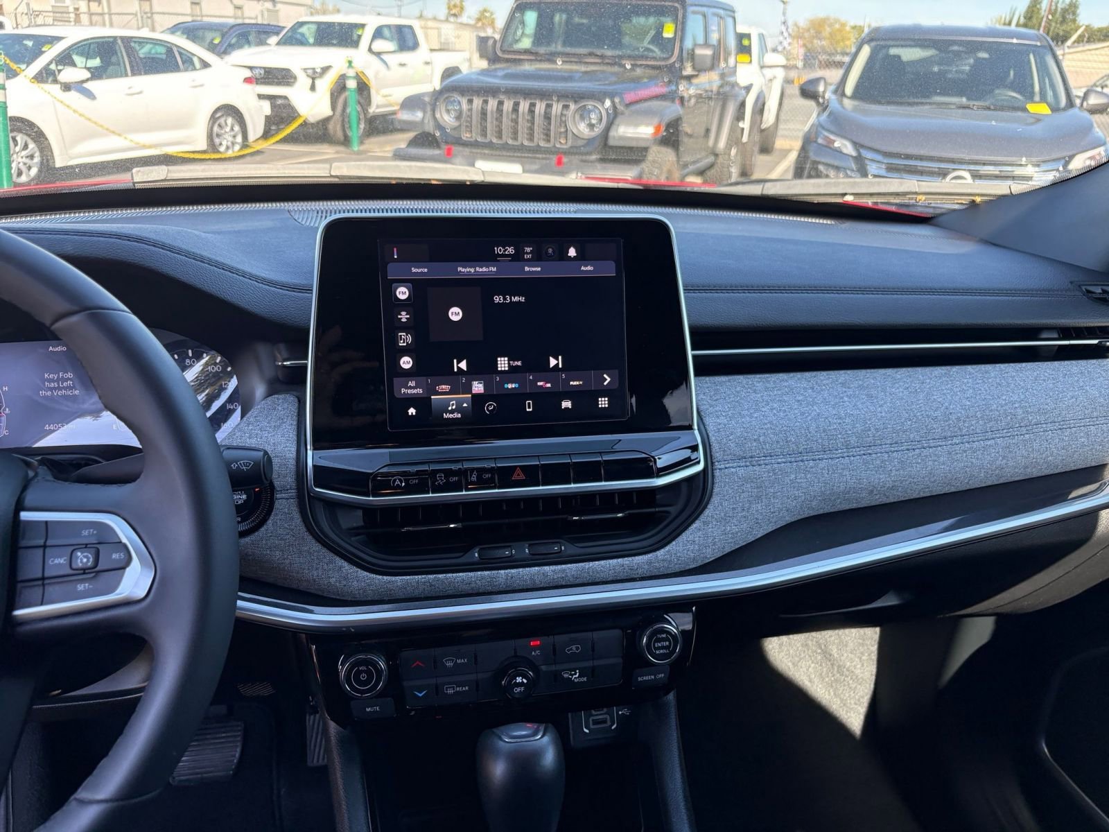 Thumbnail: 2025 Jeep Compass - 17