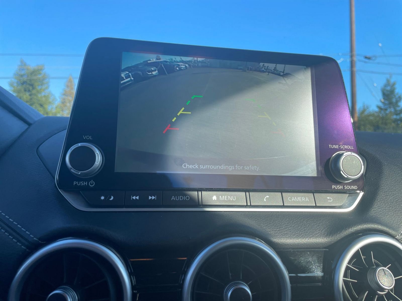 Thumbnail: 2025 Nissan Sentra - 20