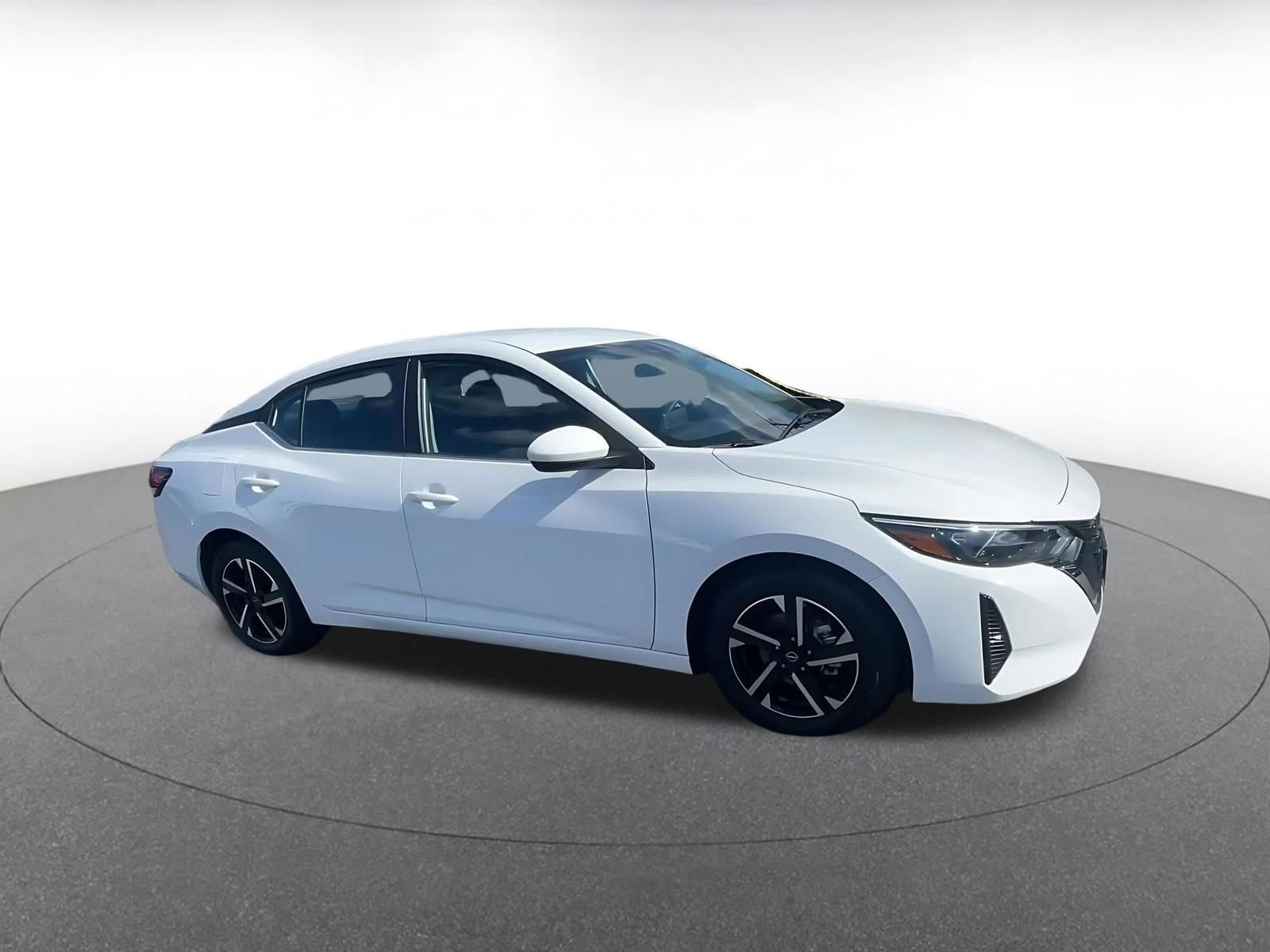 Thumbnail: 2025 Nissan Sentra - 2