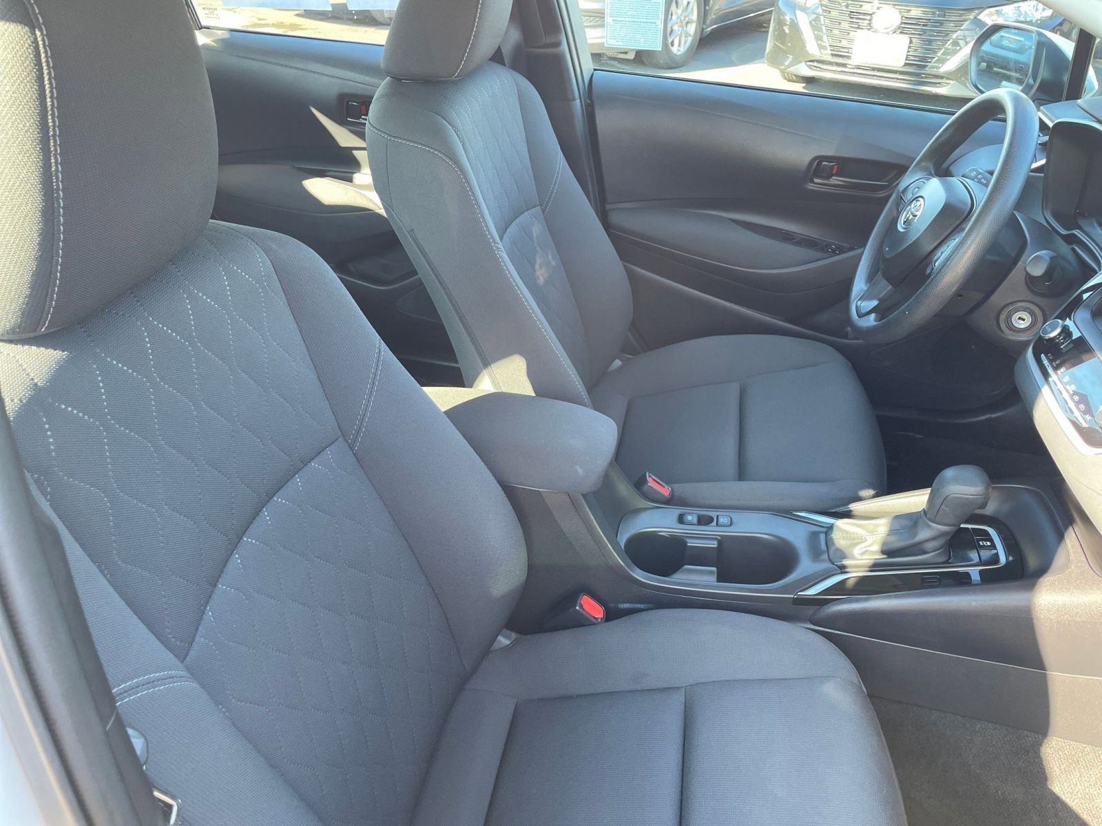 Thumbnail: 2025 Toyota Corolla - 30