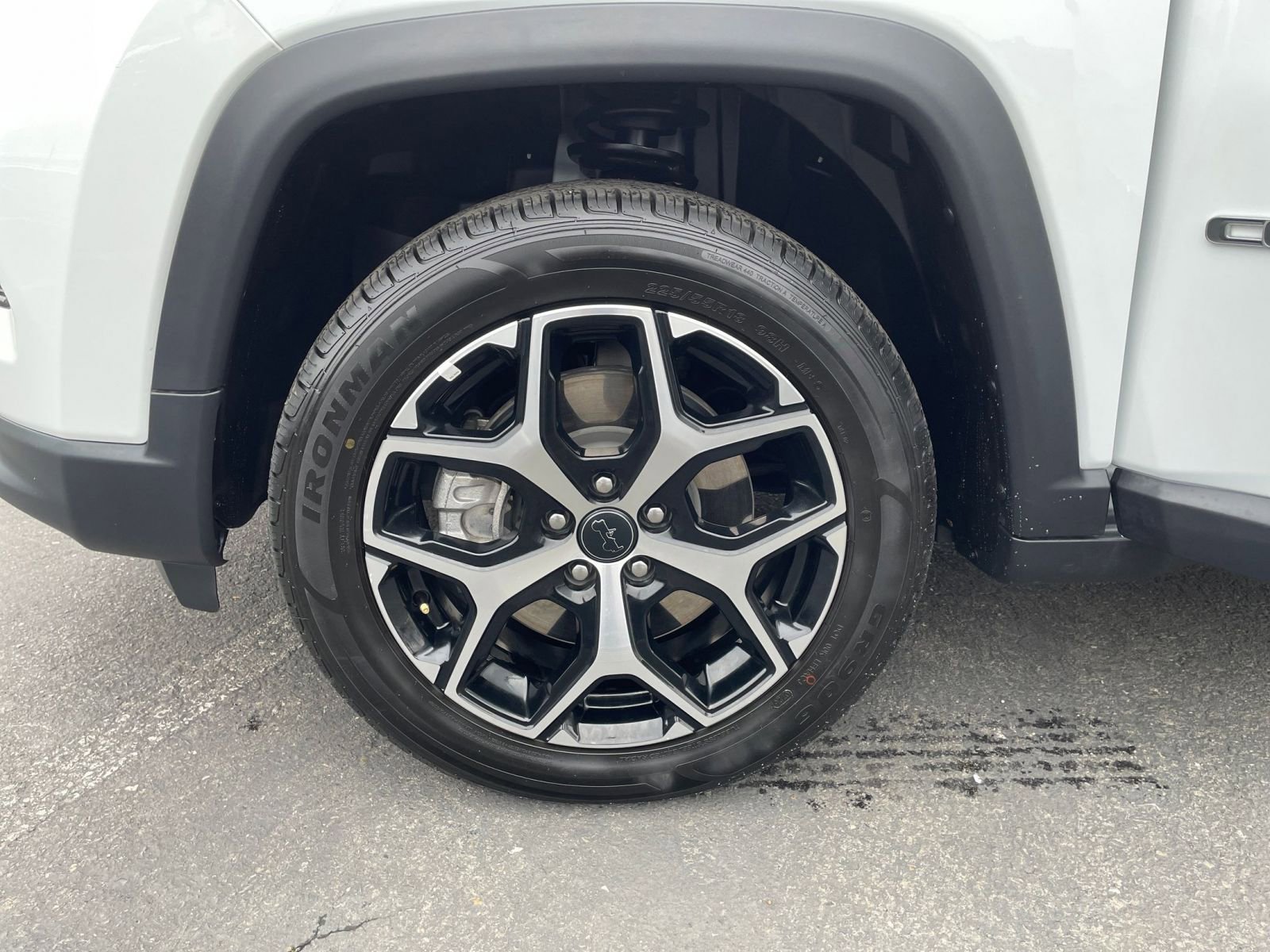 Thumbnail: 2025 Jeep Compass - 30