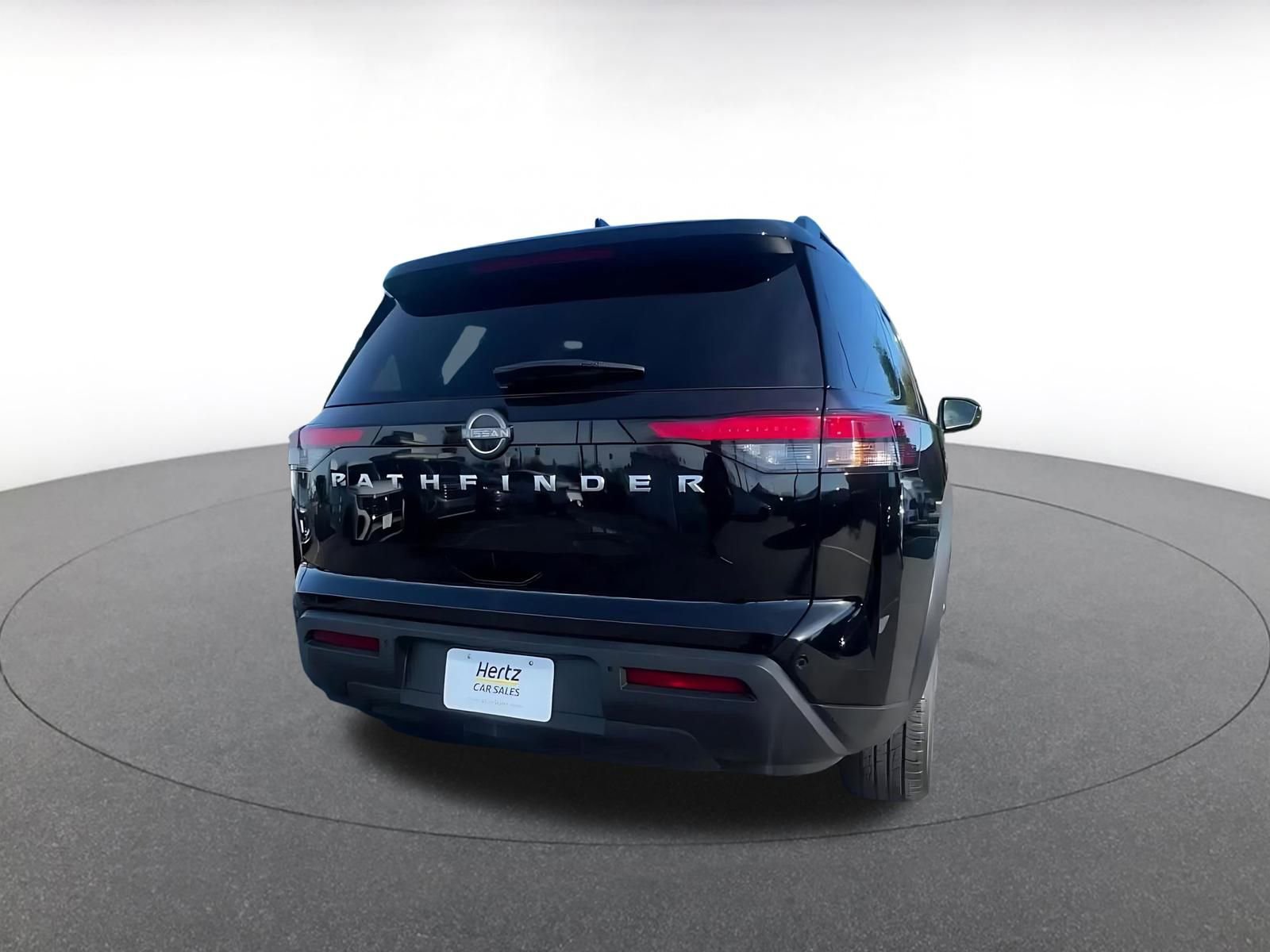 Thumbnail: 2025 Nissan Pathfinder - 14