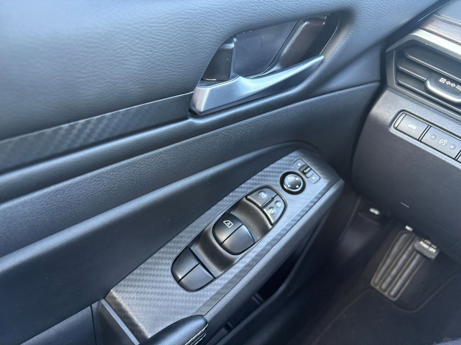 Thumbnail: 2025 Nissan Altima - 18