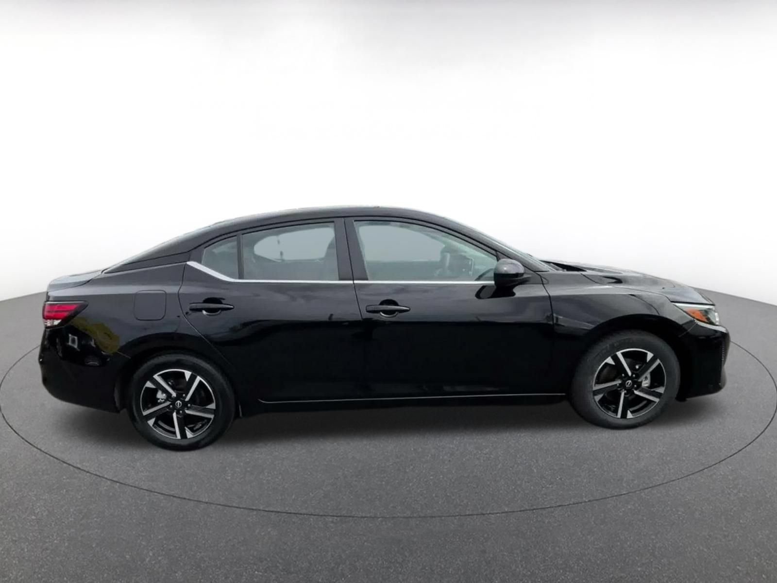 Thumbnail: 2025 Nissan Sentra - 15