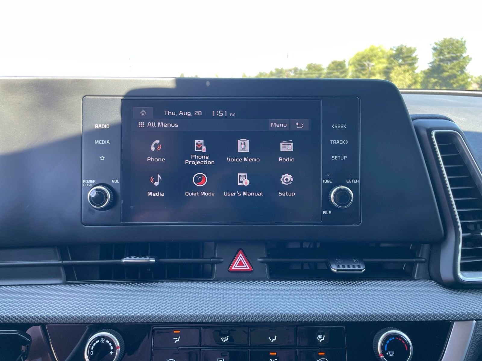 Thumbnail: 2024 Kia Sportage - 21