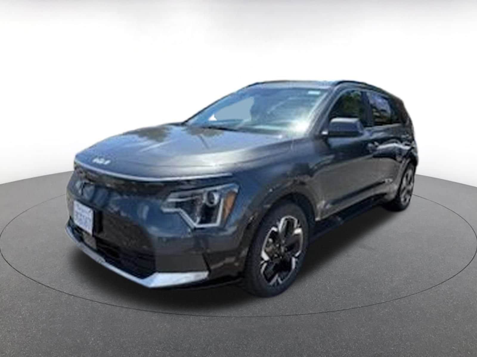Thumbnail: 2023 Kia Niro - 2