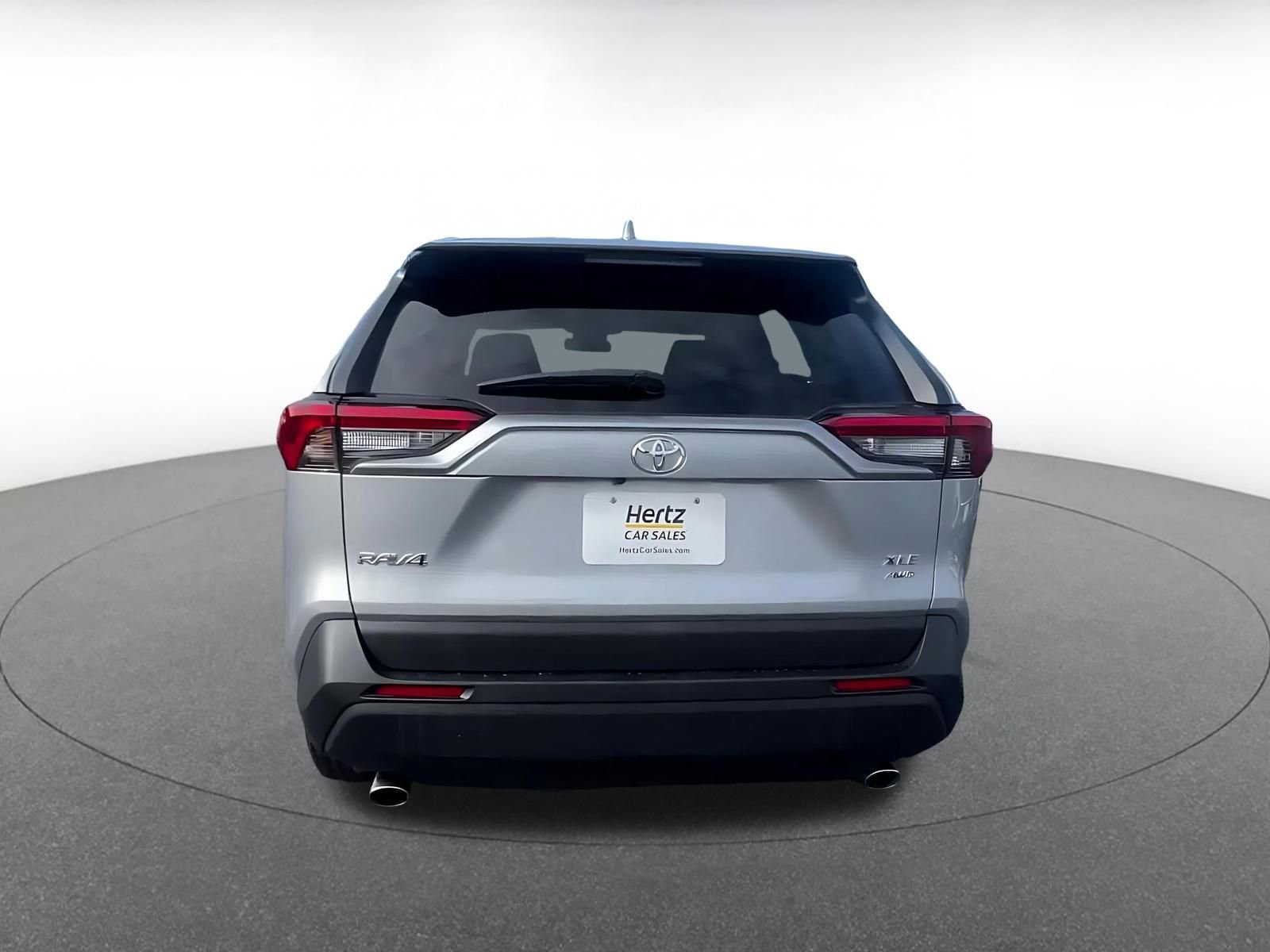 Thumbnail: 2025 Toyota RAV4 - 12