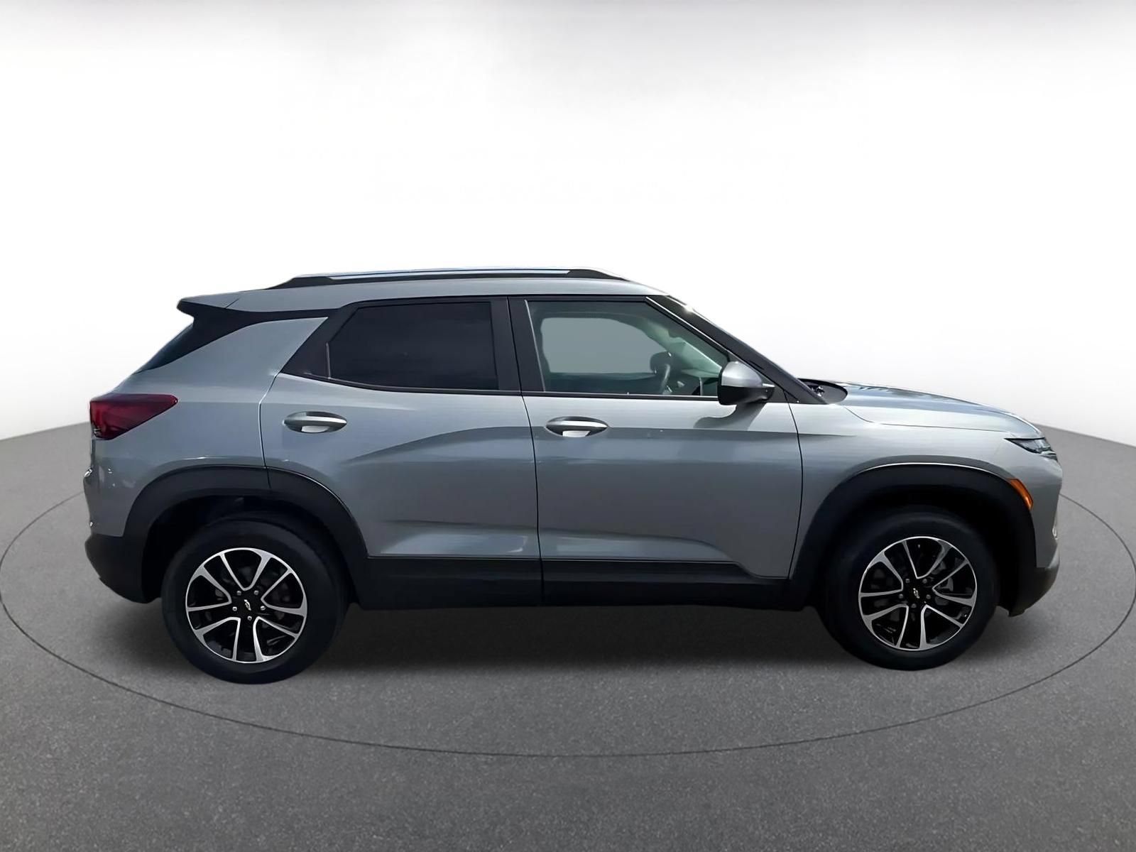 Thumbnail: 2025 Chevrolet TrailBlazer - 13