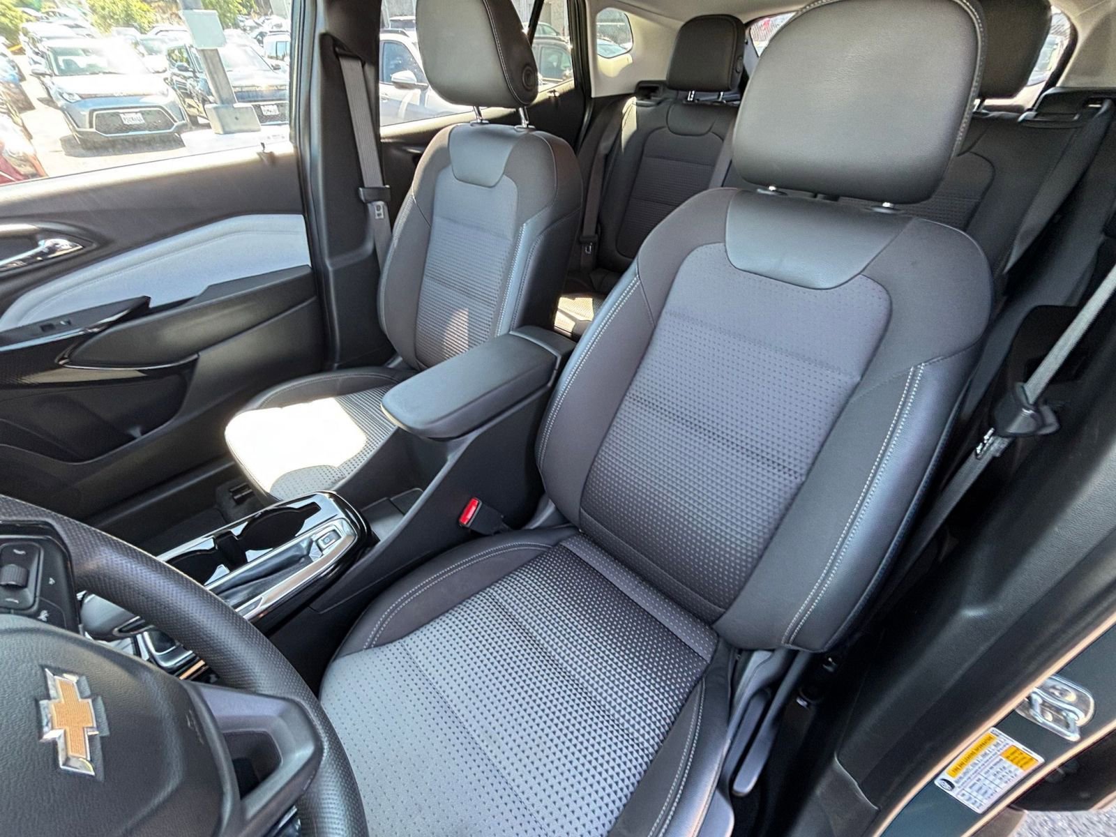 Thumbnail: 2025 Chevrolet Trax - 35