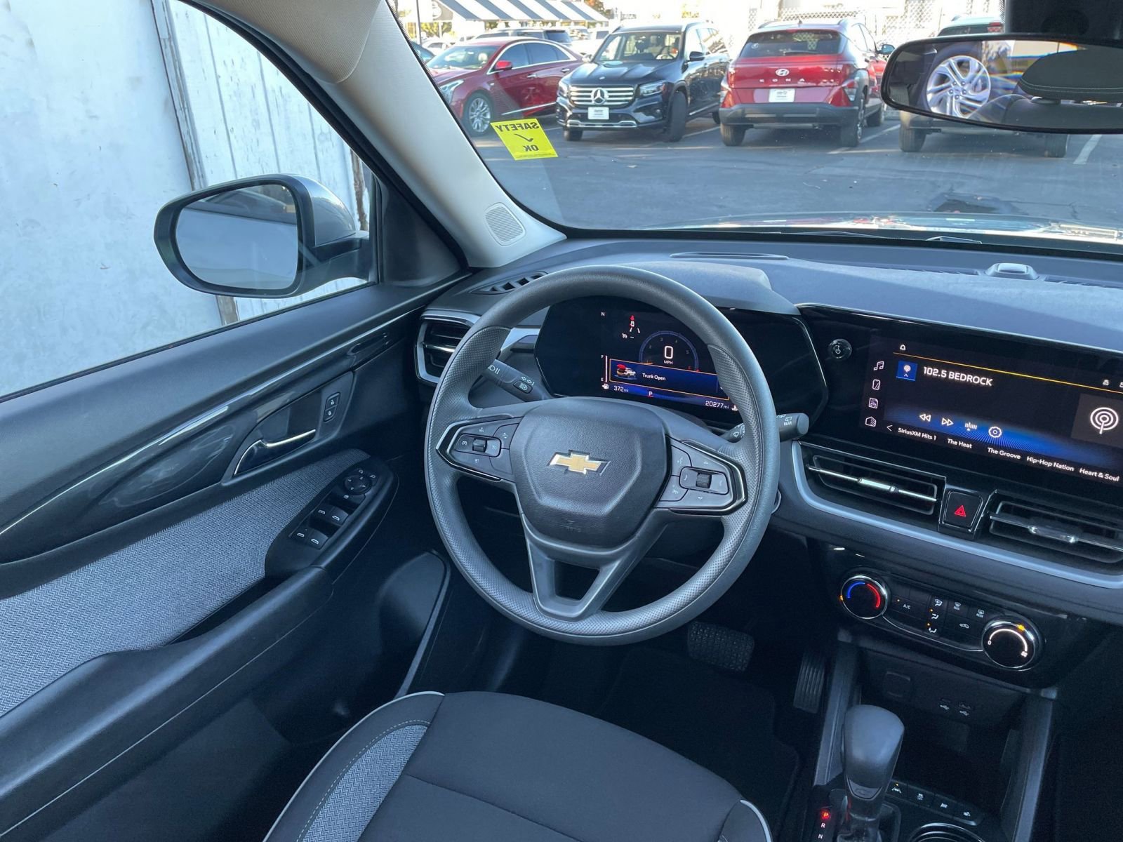 Thumbnail: 2025 Chevrolet TrailBlazer - 32