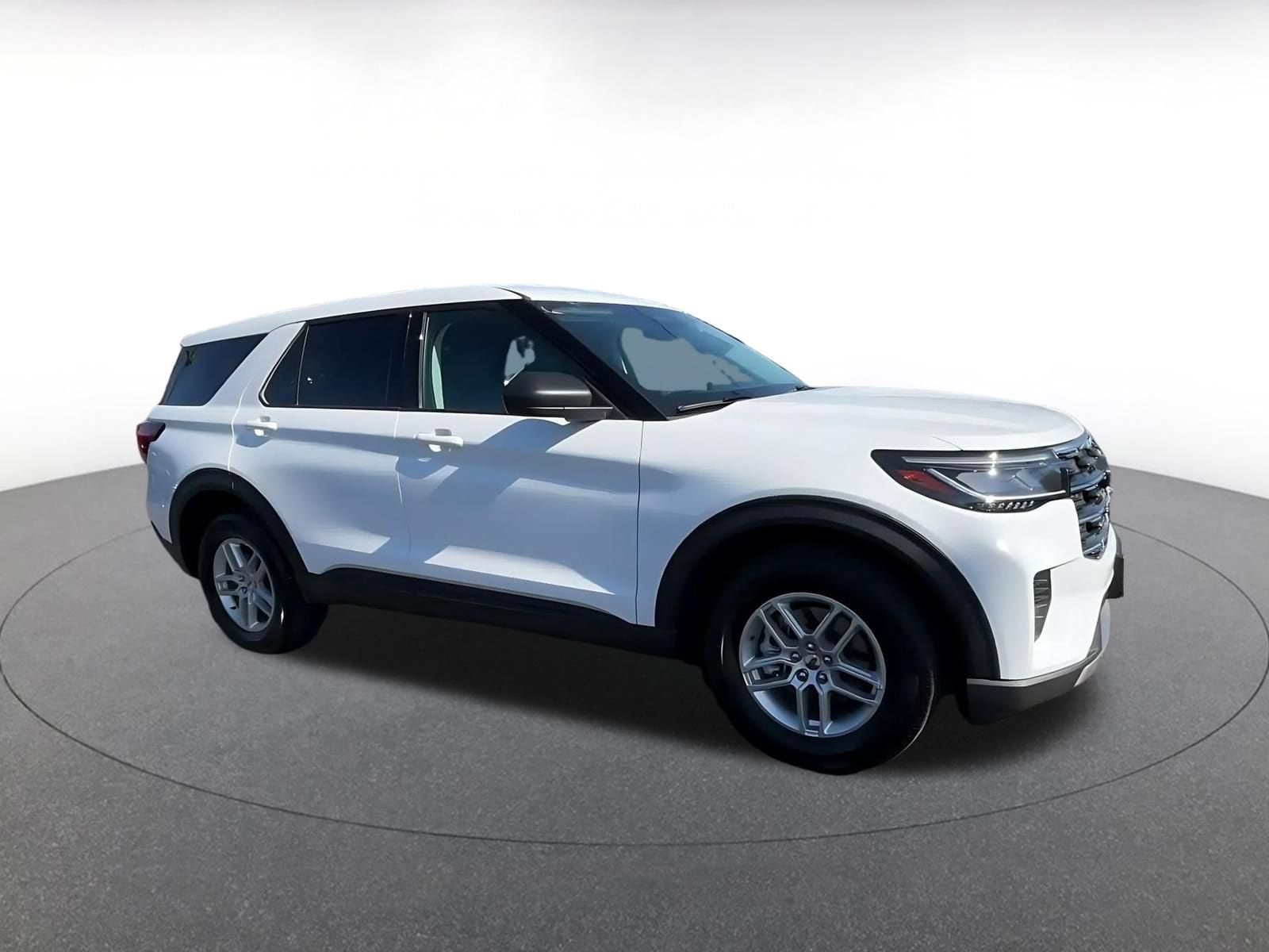 Thumbnail: 2026 Ford Explorer - 4