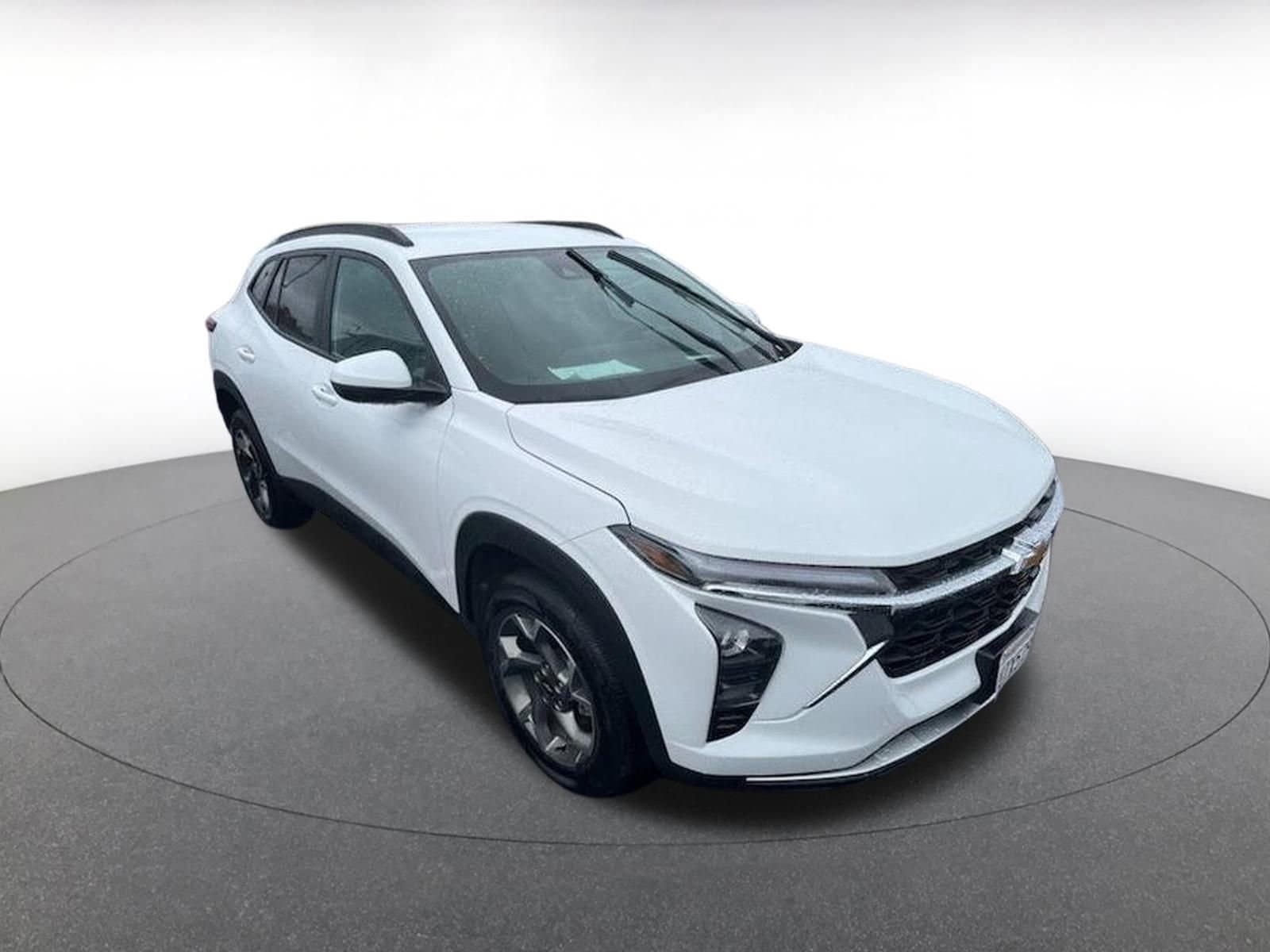 Thumbnail: 2025 Chevrolet Trax - 1