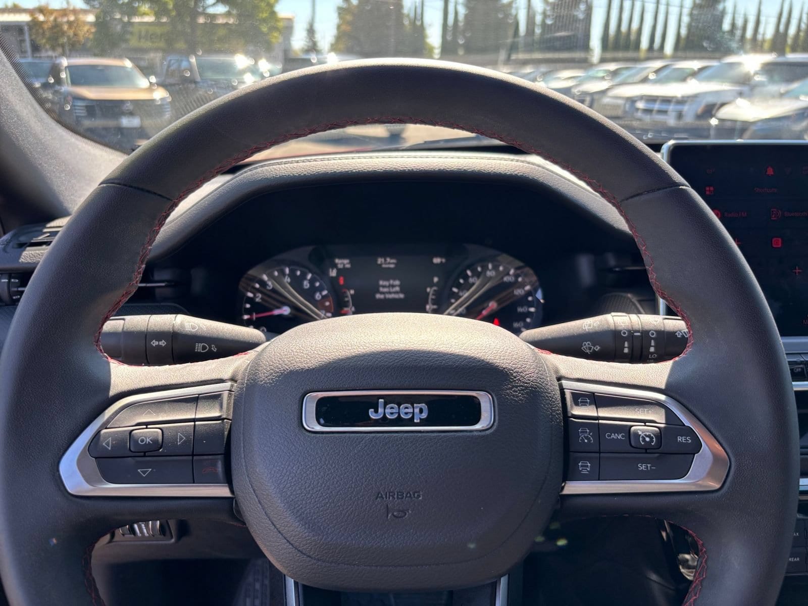 Thumbnail: 2025 Jeep Compass - 27