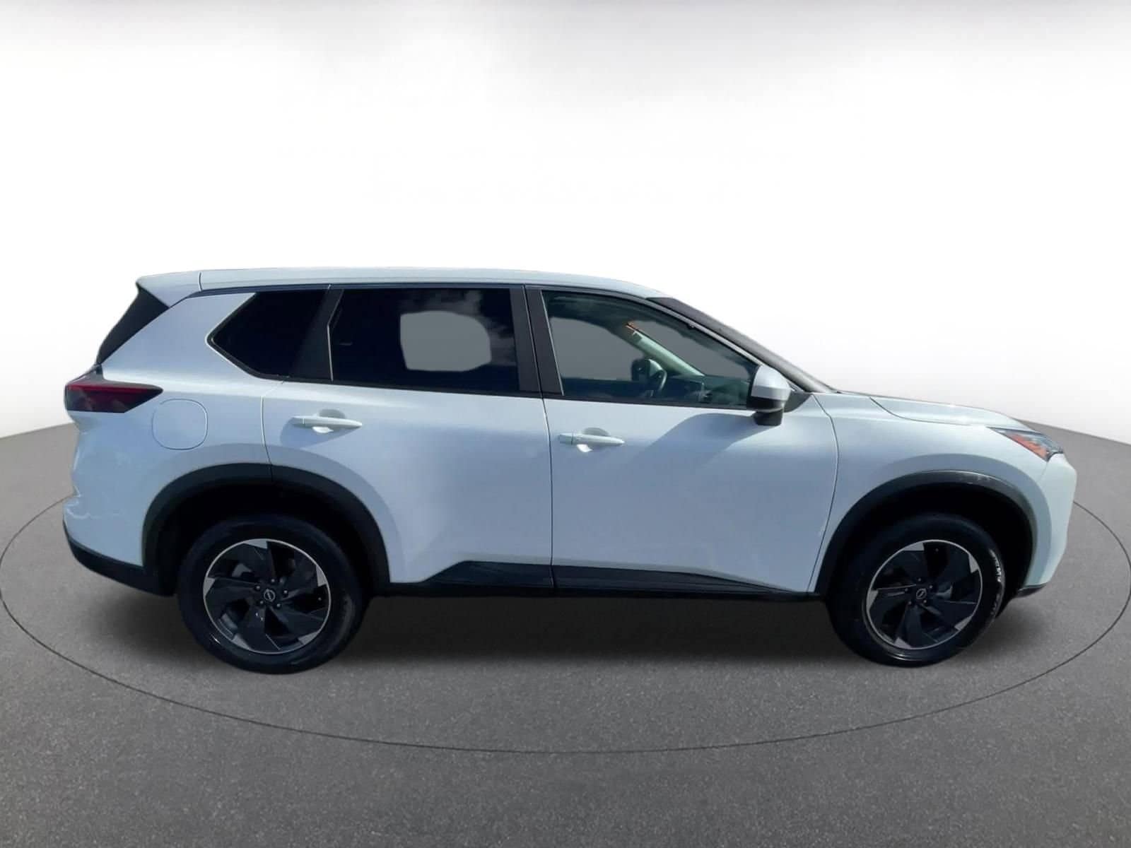Thumbnail: 2024 Nissan Rogue - 16
