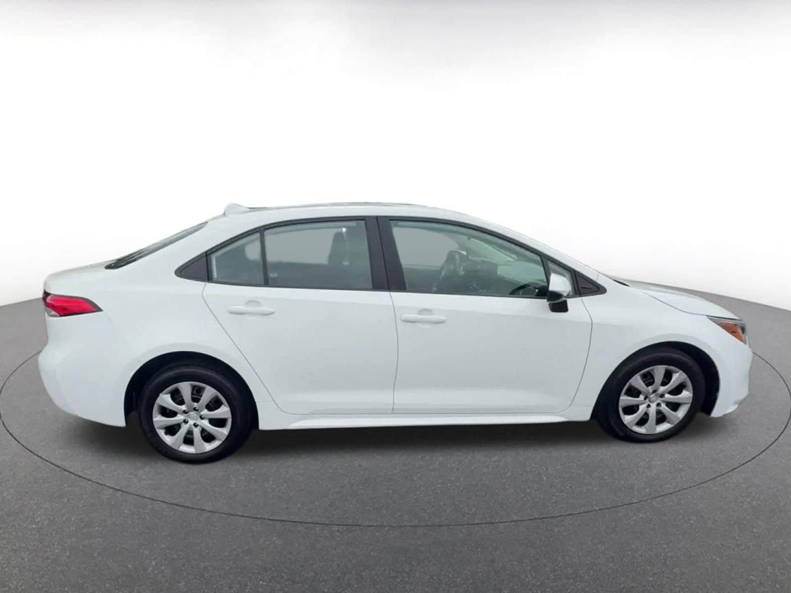 Thumbnail: 2024 Toyota Corolla - 16