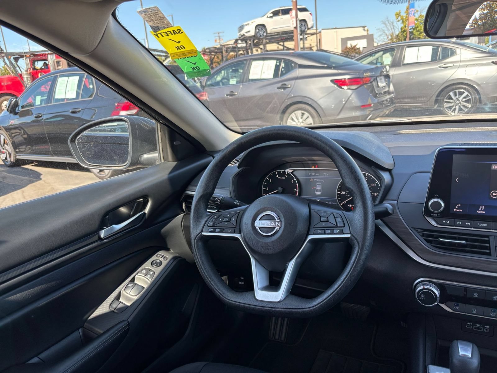 Thumbnail: 2025 Nissan Altima - 33