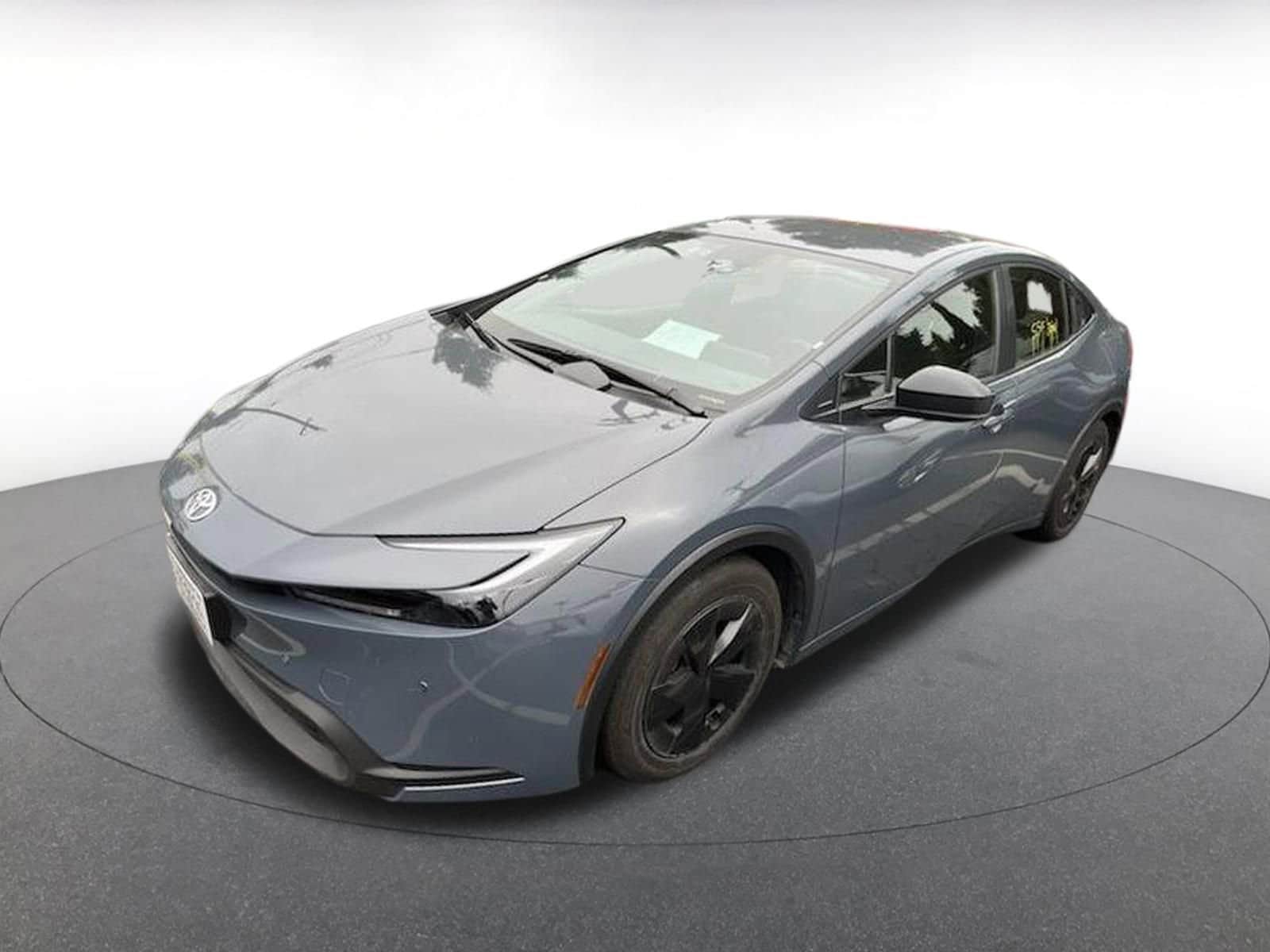 Thumbnail: 2025 Toyota Prius - 2