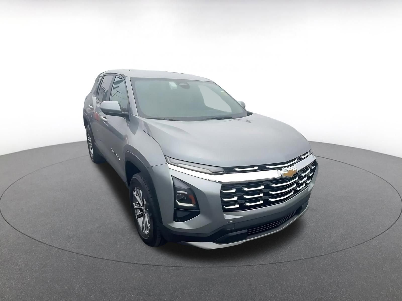 Thumbnail: 2025 Chevrolet Equinox - 3