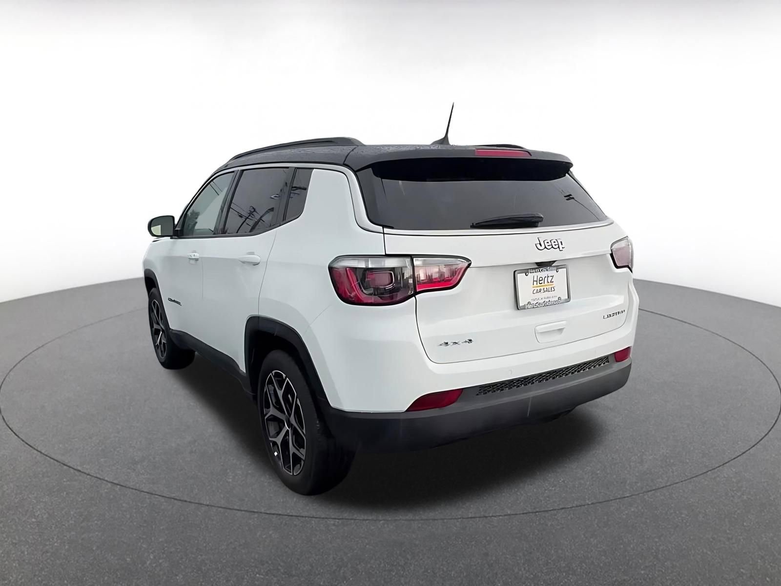 Thumbnail: 2025 Jeep Compass - 11