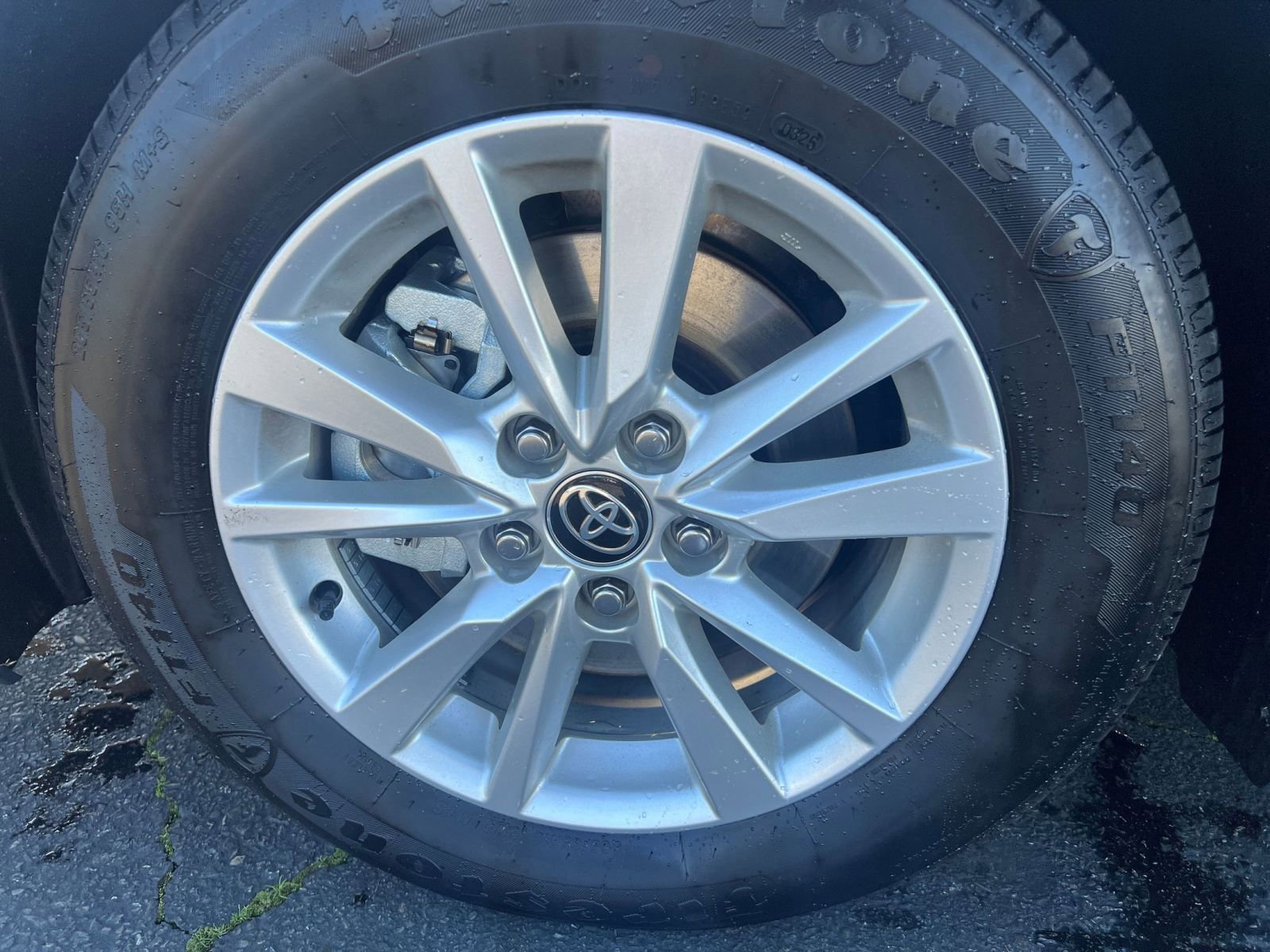 Thumbnail: 2025 Toyota Camry - 30