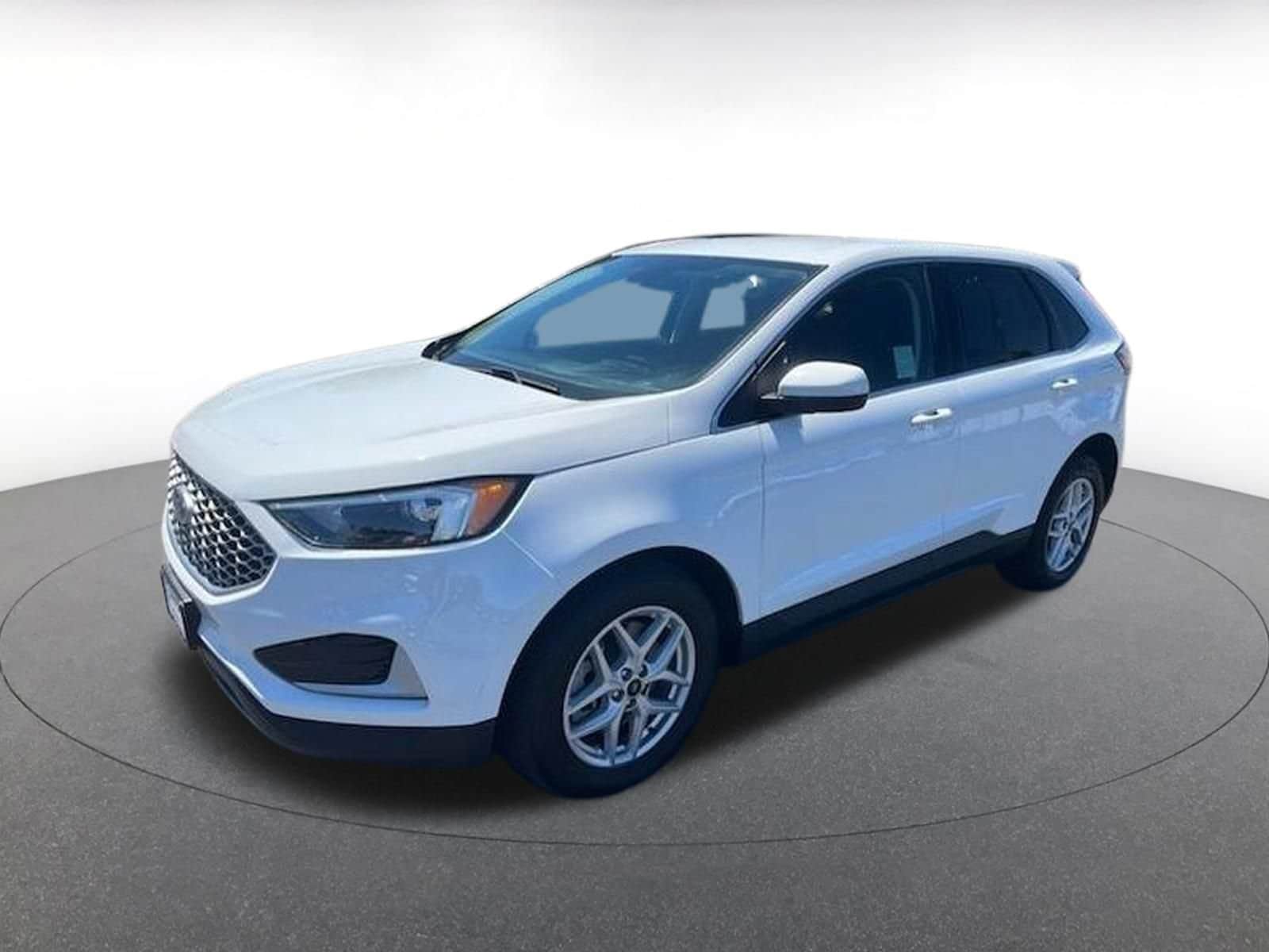 Thumbnail: 2024 Ford Edge - 3