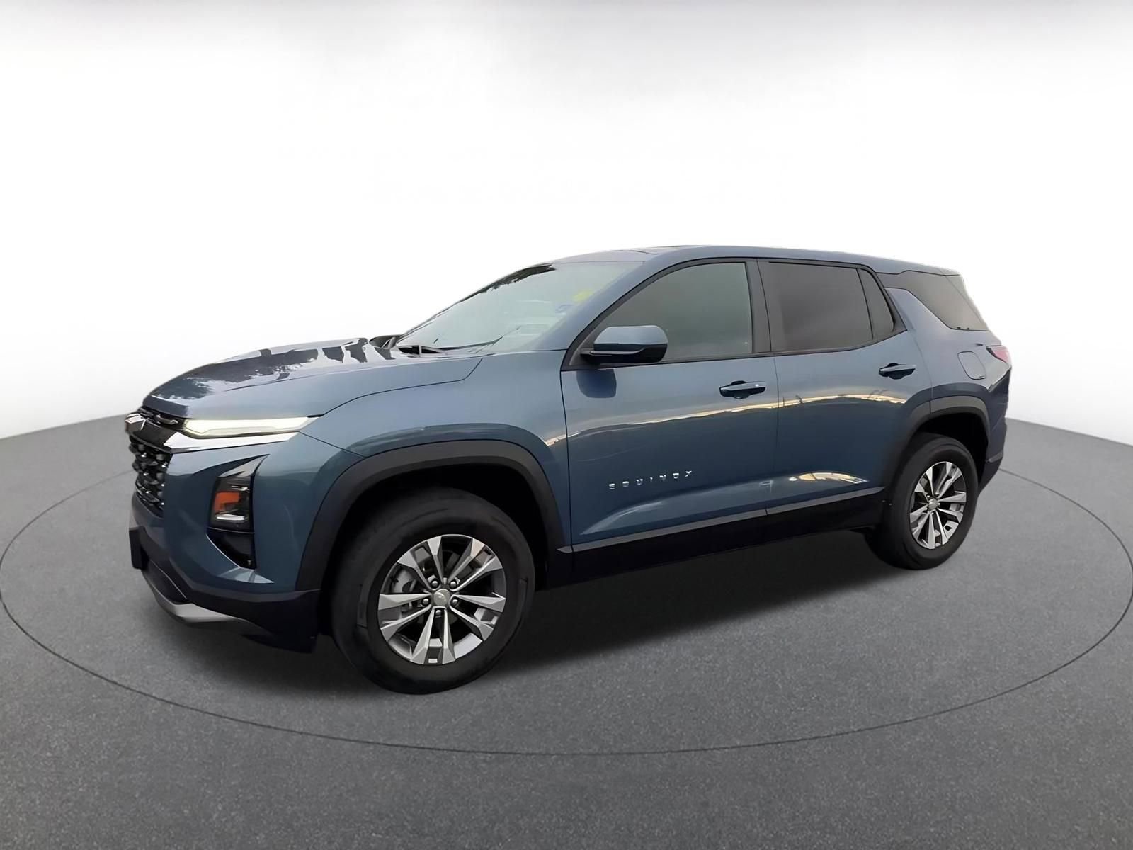 Thumbnail: 2025 Chevrolet Equinox - 8