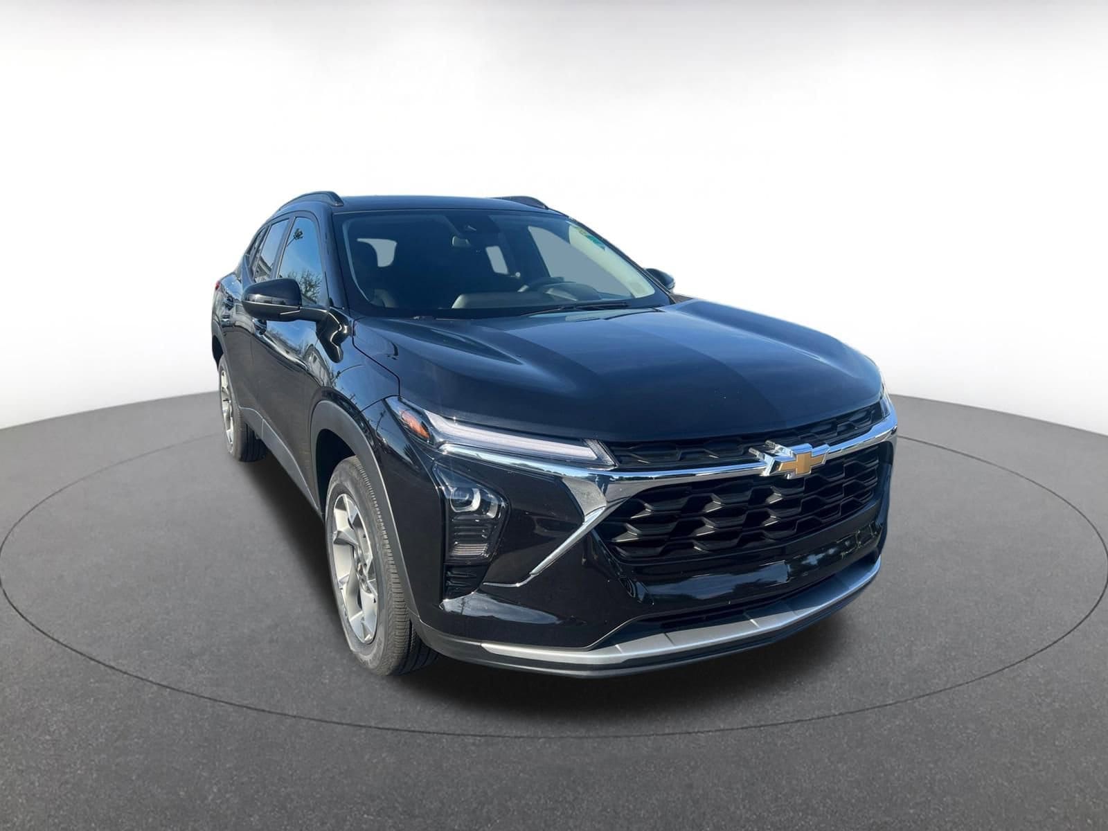 Thumbnail: 2025 Chevrolet Trax - 1