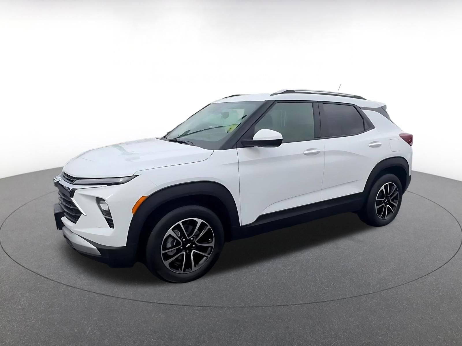 Thumbnail: 2025 Chevrolet TrailBlazer - 8