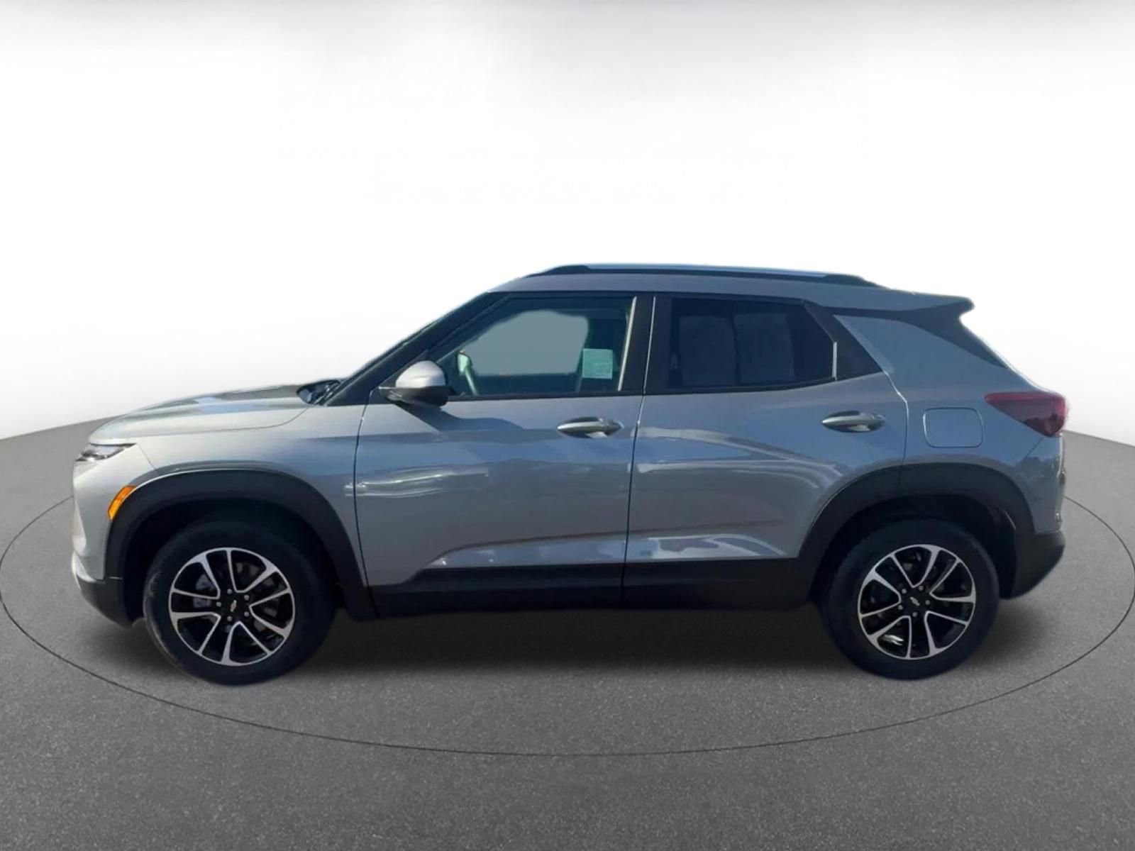 Thumbnail: 2025 Chevrolet TrailBlazer - 9