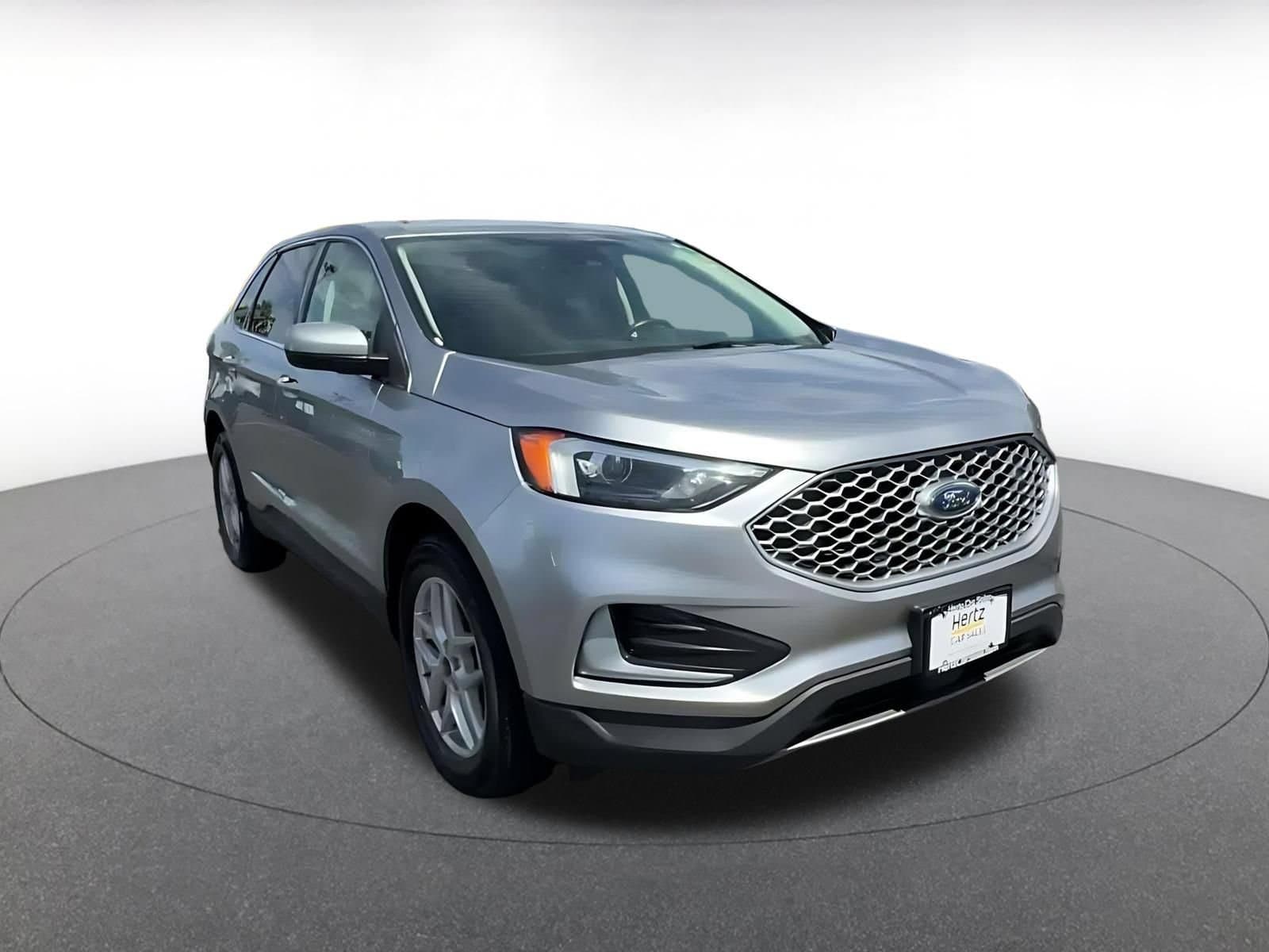 Thumbnail: 2024 Ford Edge - 3