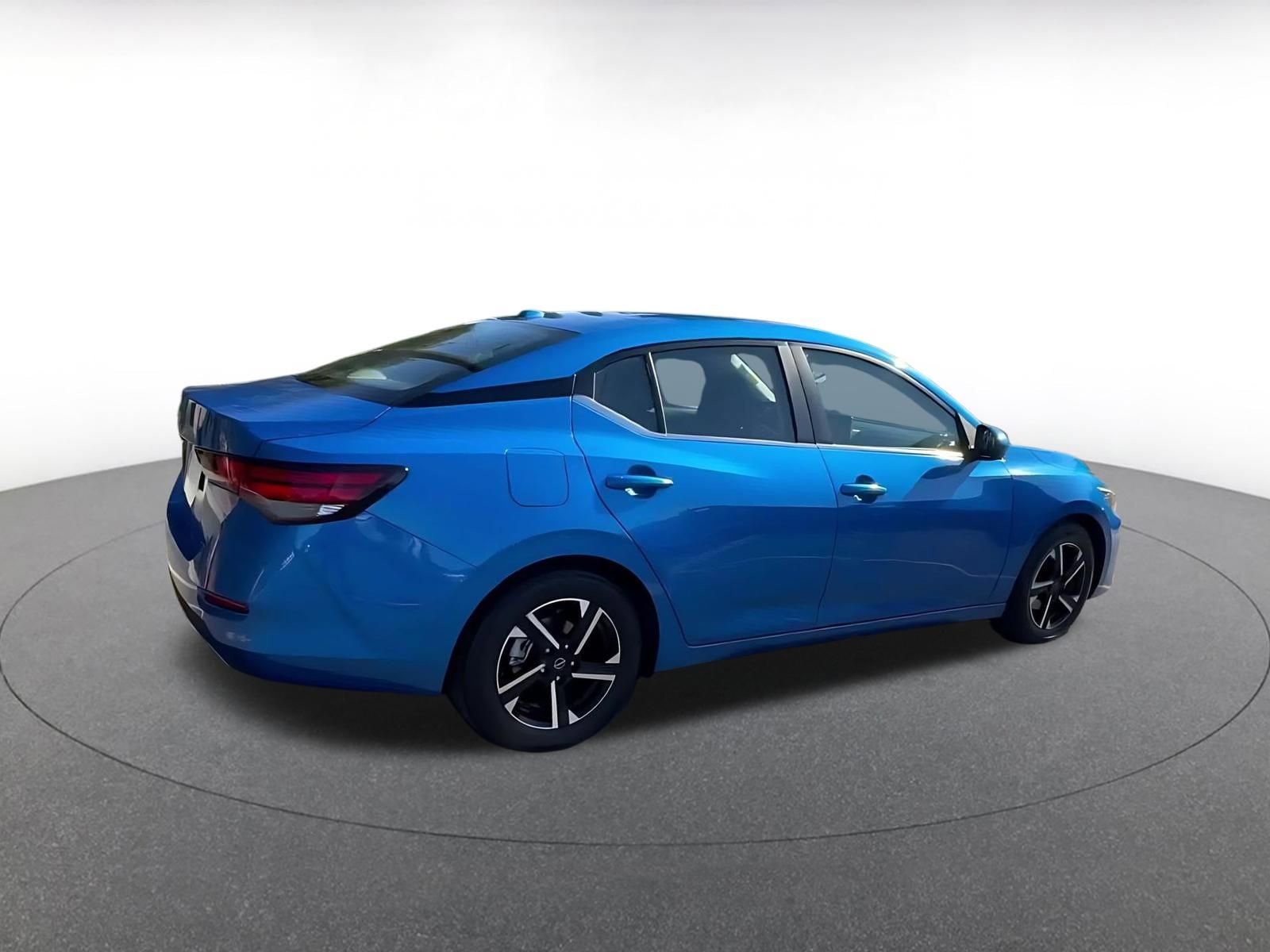 Thumbnail: 2025 Nissan Sentra - 15