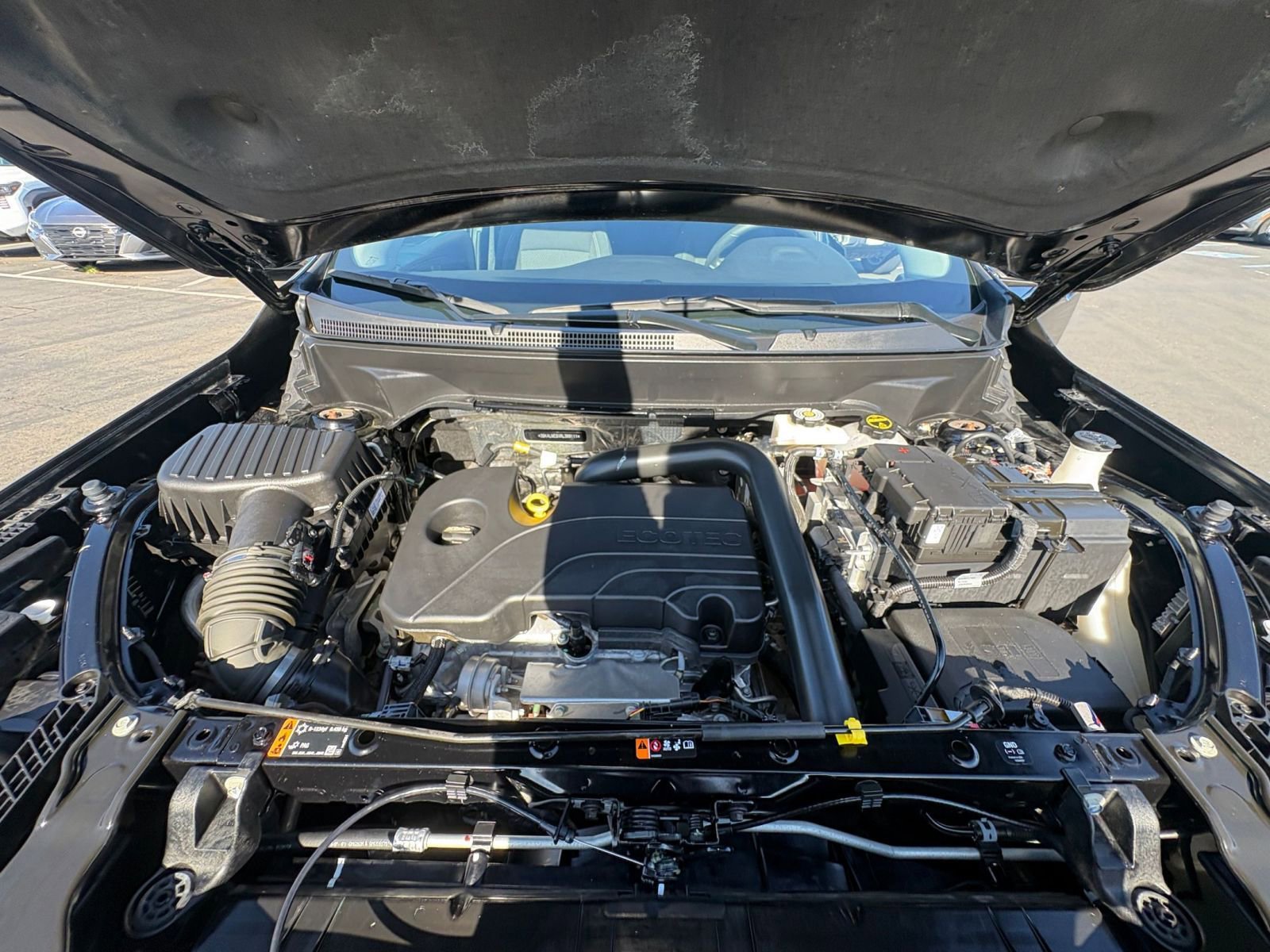 Thumbnail: 2024 GMC Terrain - 32